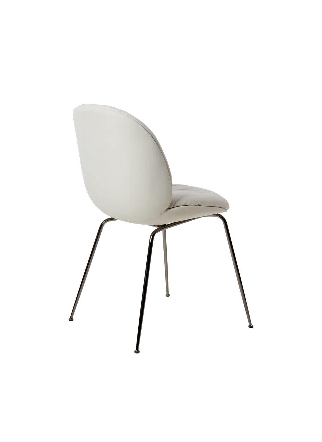10140828_B3Q_Beetle+Soft+Dining+Chair_Black+Chrome+Base_GUBI,+Reales+001.webp