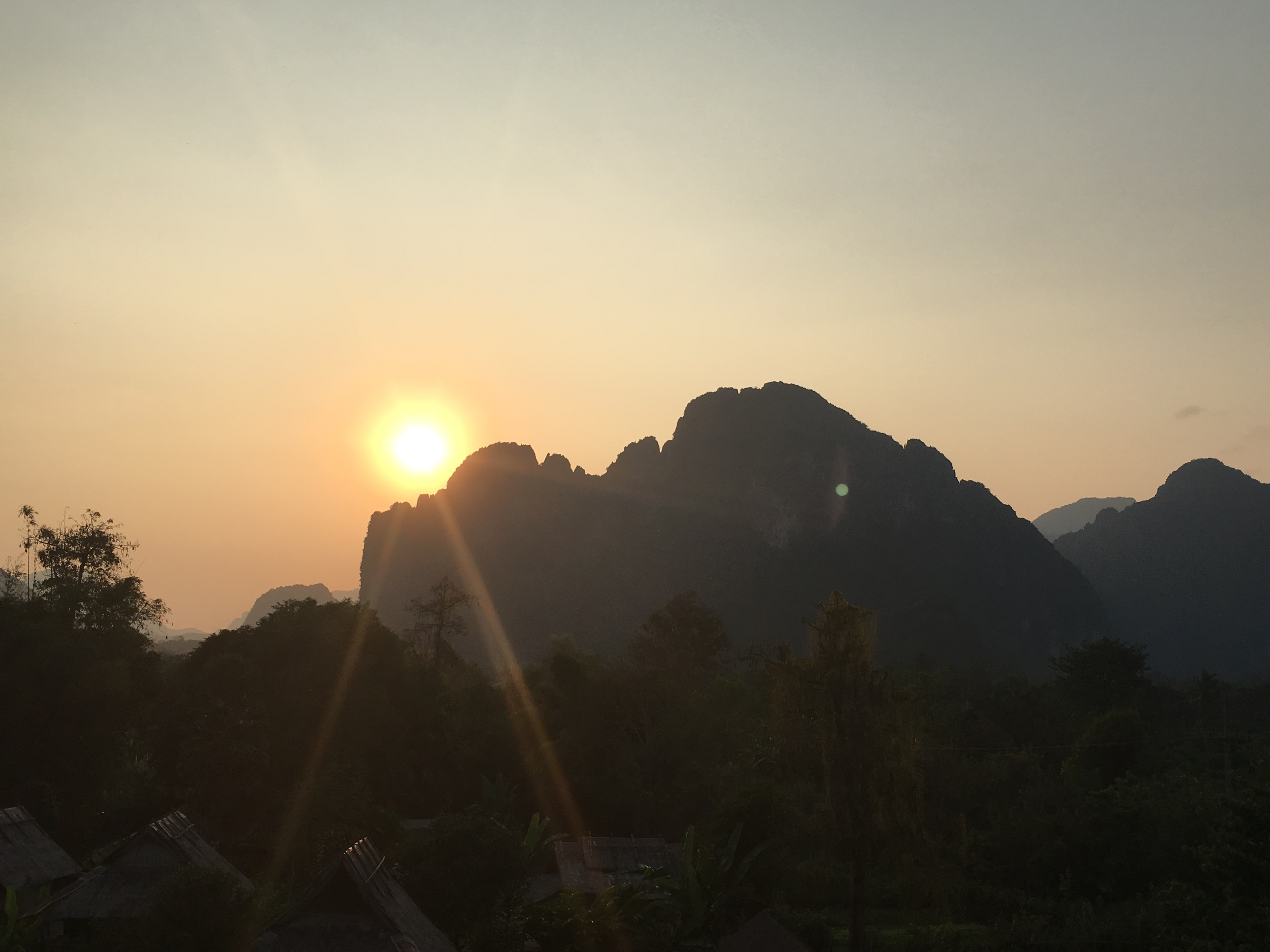  Vang Vieng sunset 