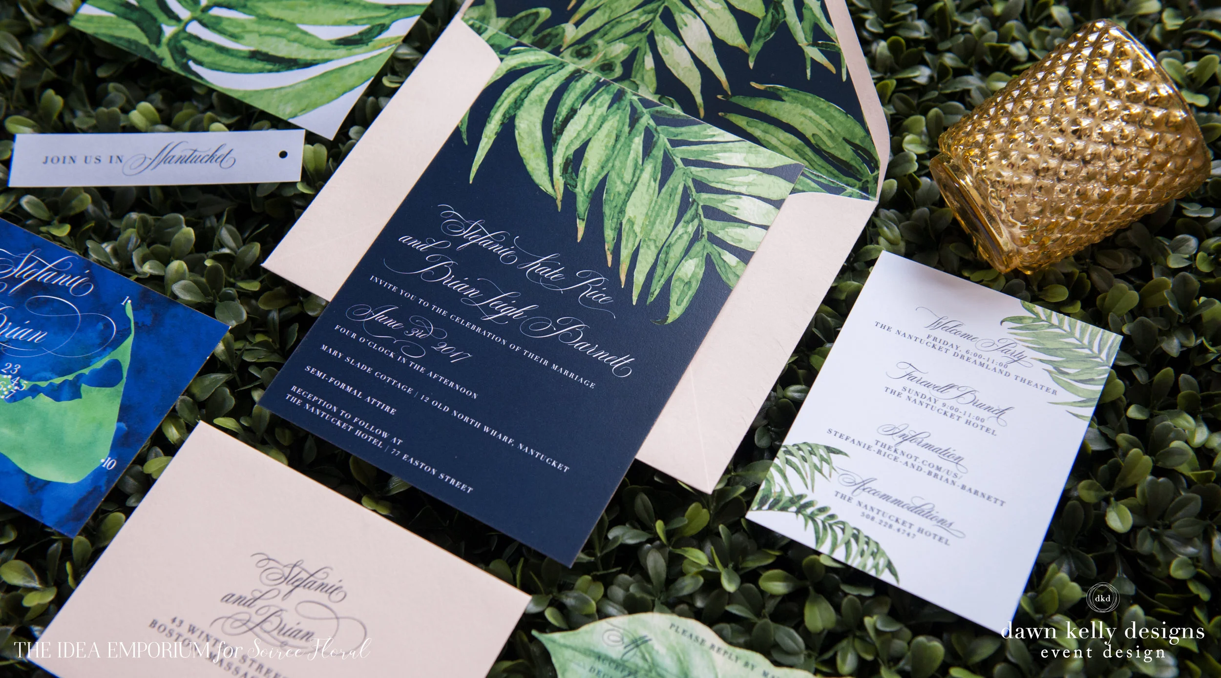 Tropical Wedding Invitation1-01.jpg