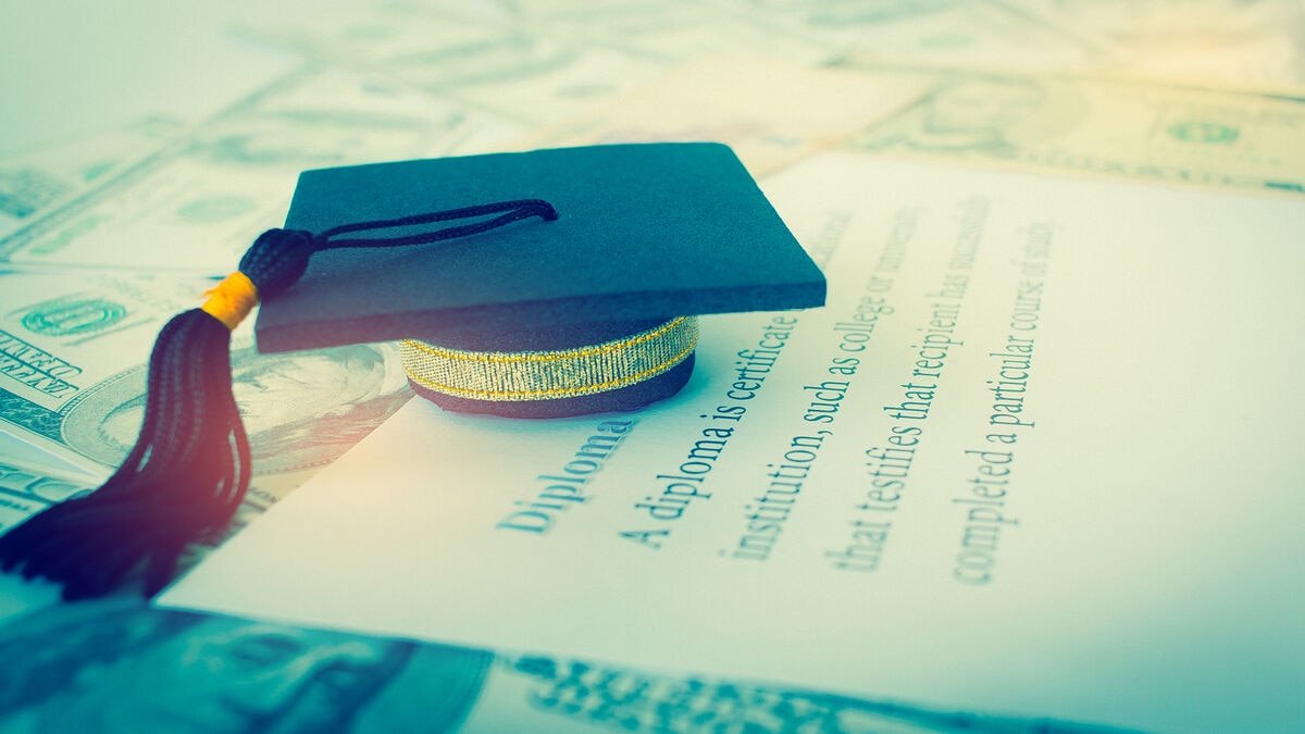 A-Guide-to-Financial-Aid-Affording-Your-Education.jpeg