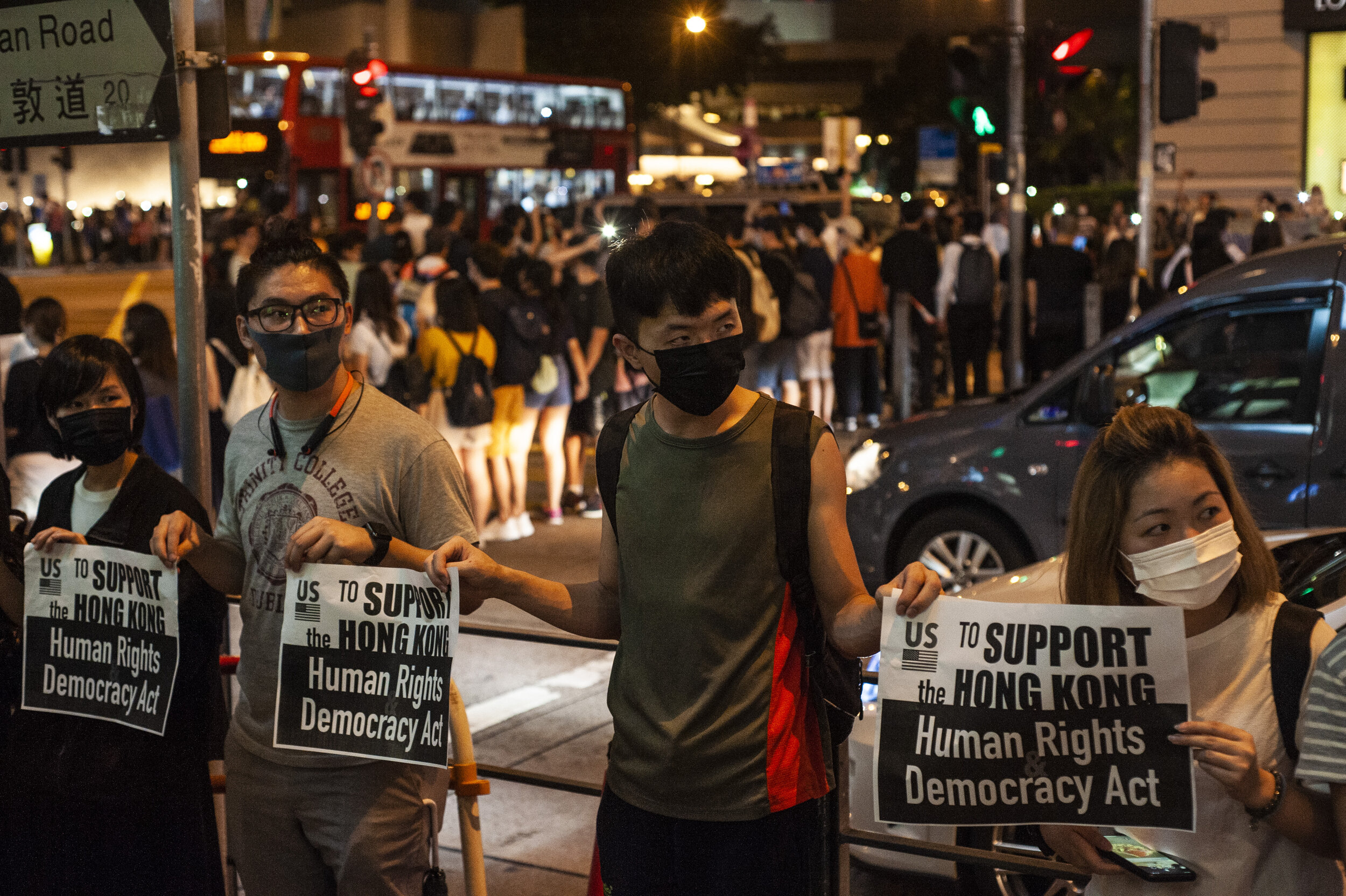  Pro-democracy protesters link hands together in Tsim Sha Tsui during the ‘Hong Kong Way’ protest on August 23, 2019. The ‘Hong Kong Way’ protest saw thousands of demonstrators all across Hong Kong and Hong Kong Island holding hands to form a miles-l