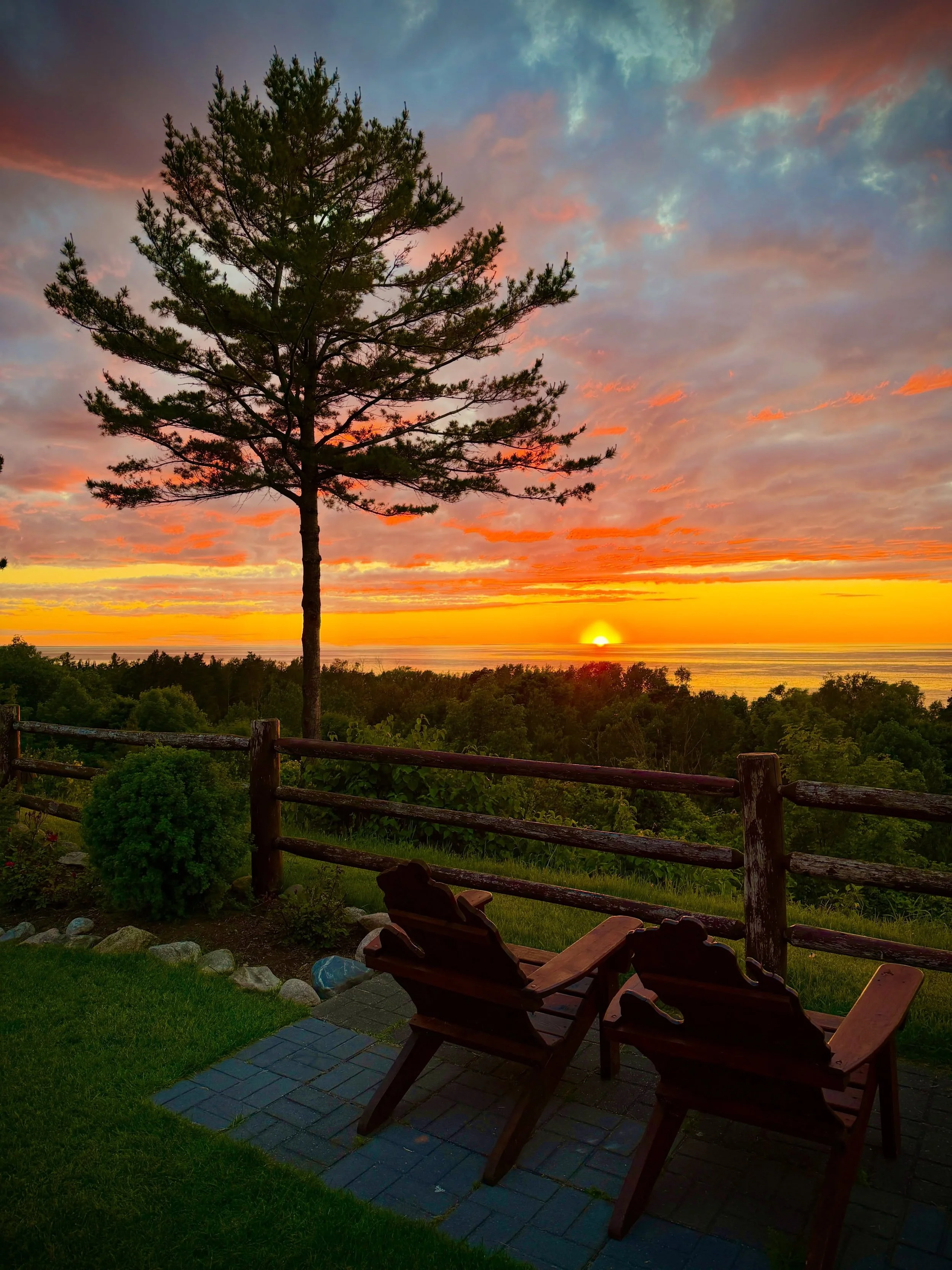 It&rsquo;s officially summer at @legsinn, where the best views are served in our outdoor garden patio. #legsinn #crossvillage #harborsprings #m119 #puremichigan