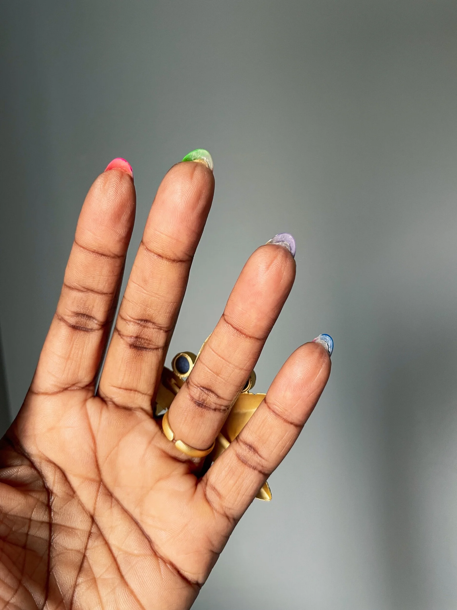 24B75F7B-DD57-4363-8210-B1040B2D1E87