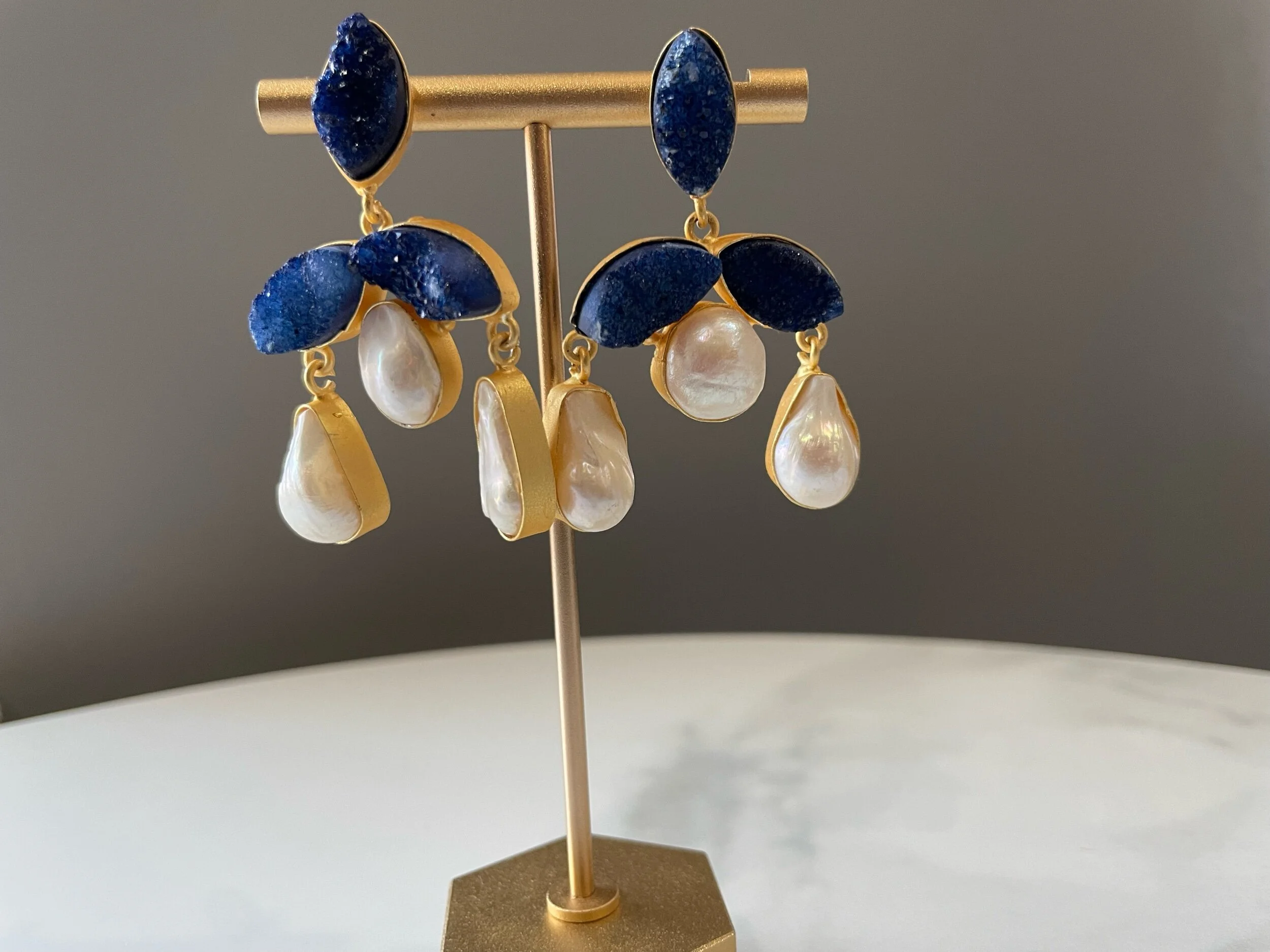 EB7A6CBE-A993-4F4D-A269-AB57BA3F1E84