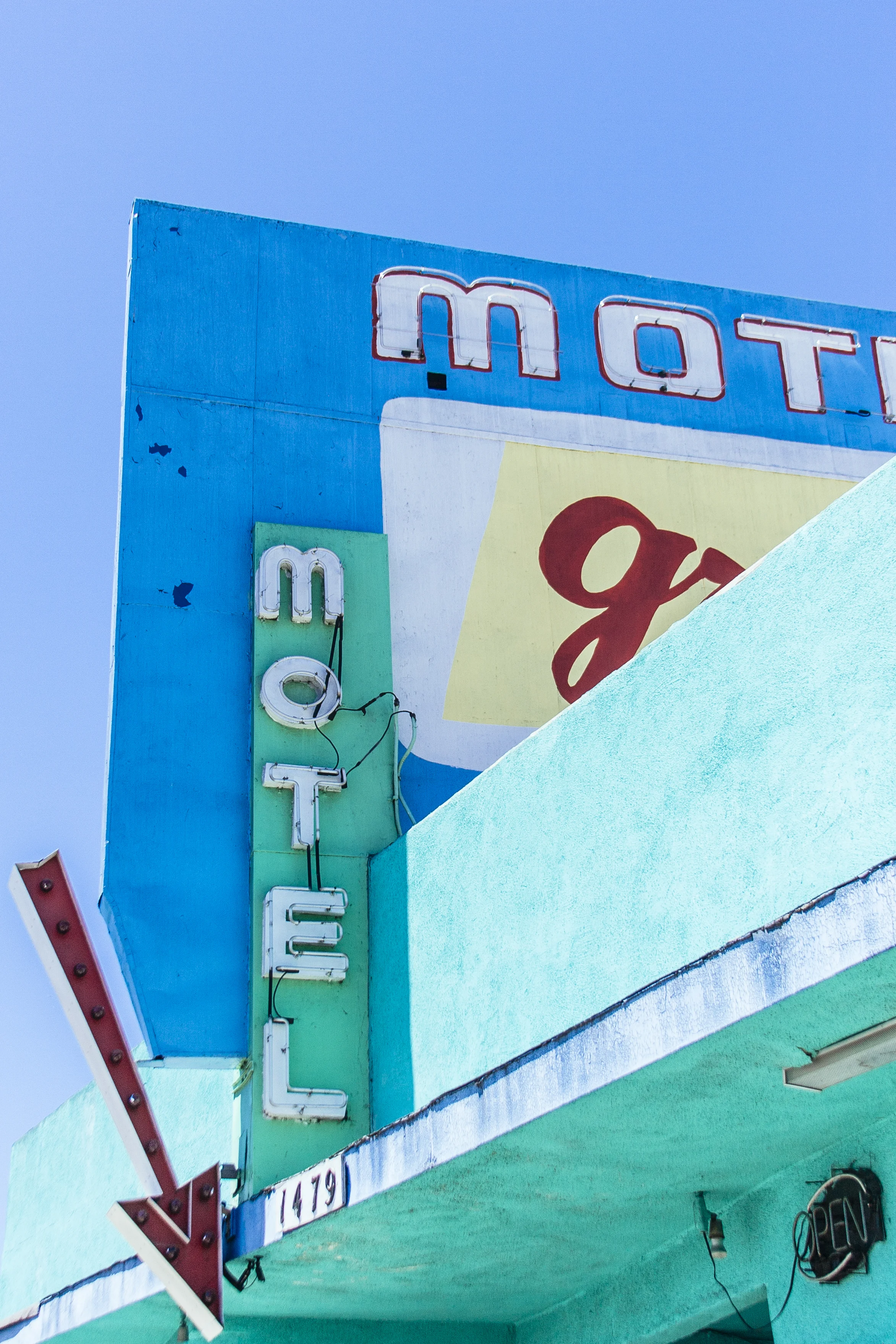 Motel.jpg