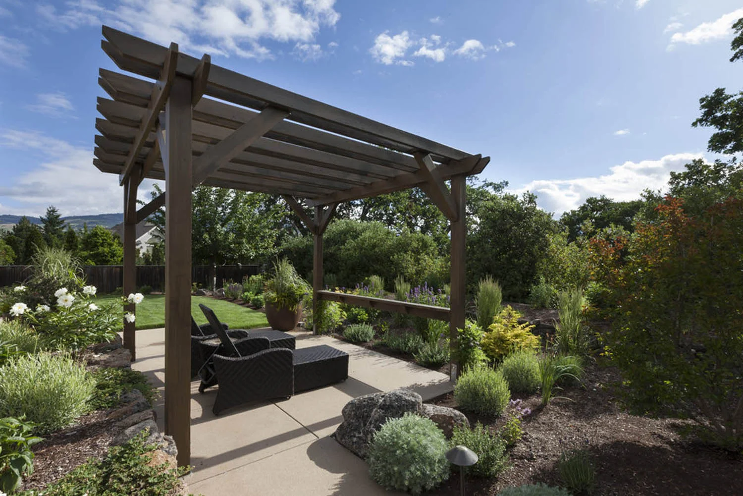 Solid_Ground_Landscape_Arbor_009.jpg