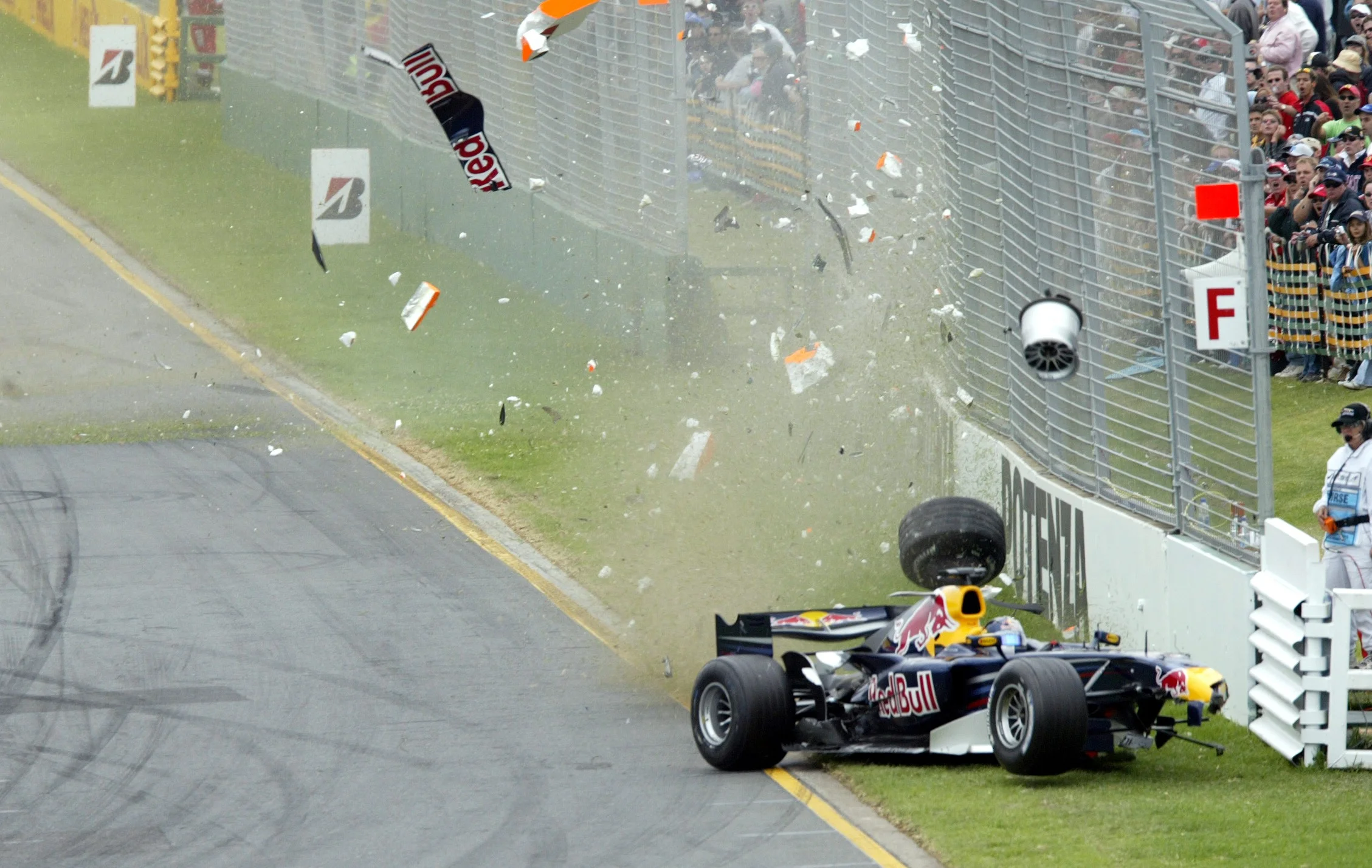 2006 FORMULA 1 FOSTERS AUSTRALIAN GRAND PRIX -F2045326-582737.JPG
