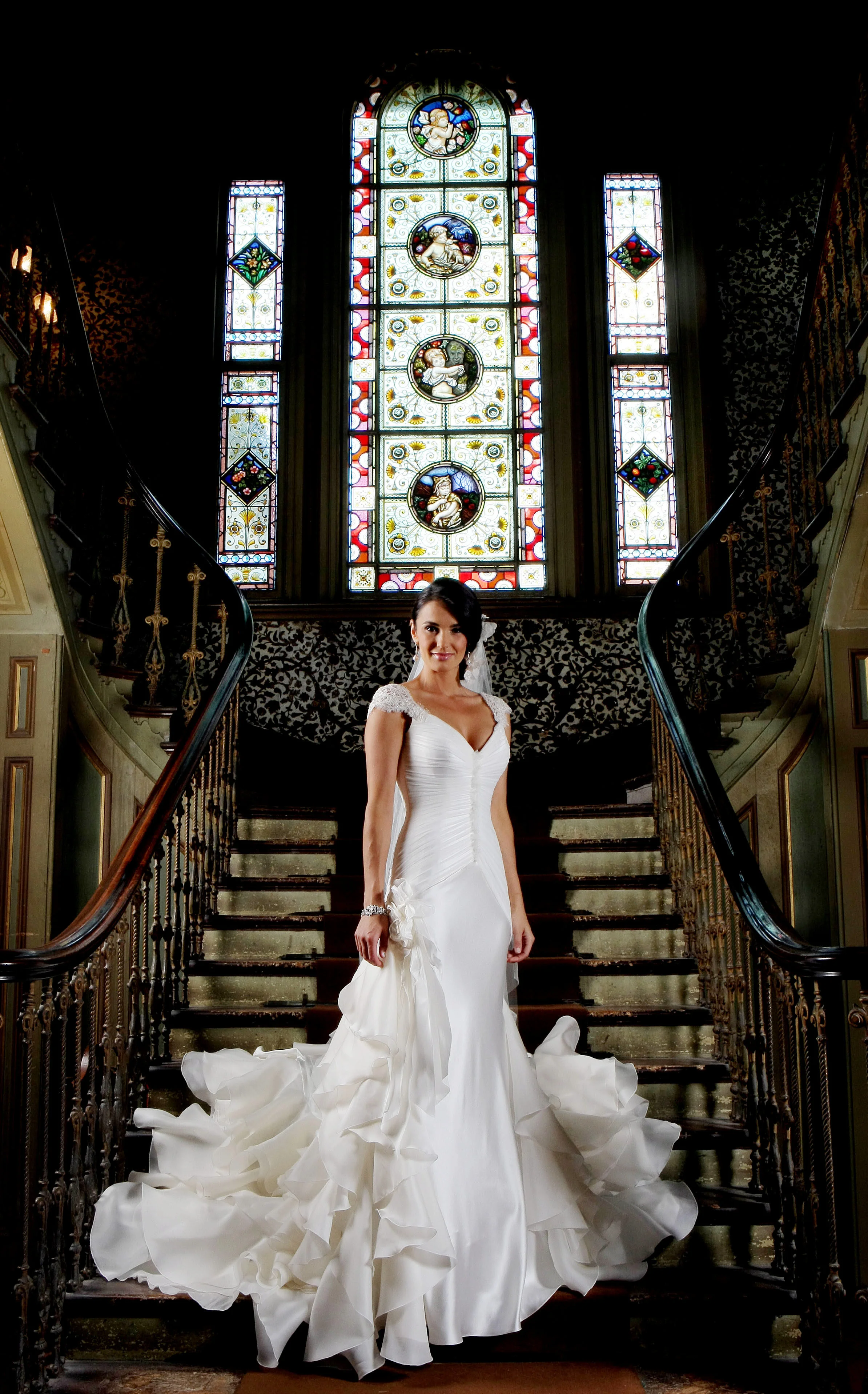 WEDDING DRESS-F11458248-371717.JPG