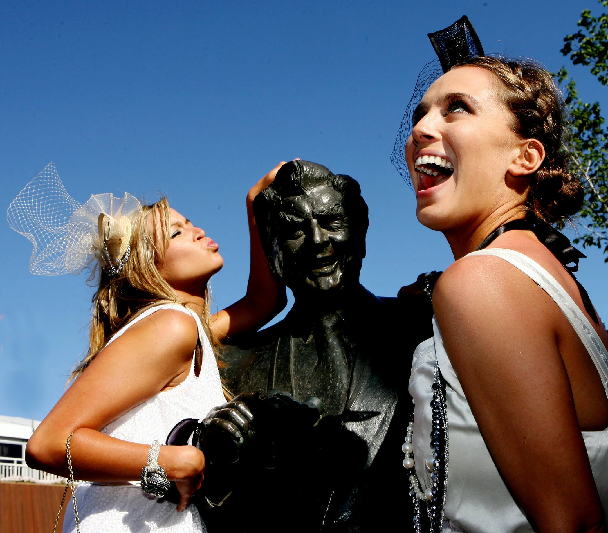 MELBOURNE CUP-FF314252-582744.JPG