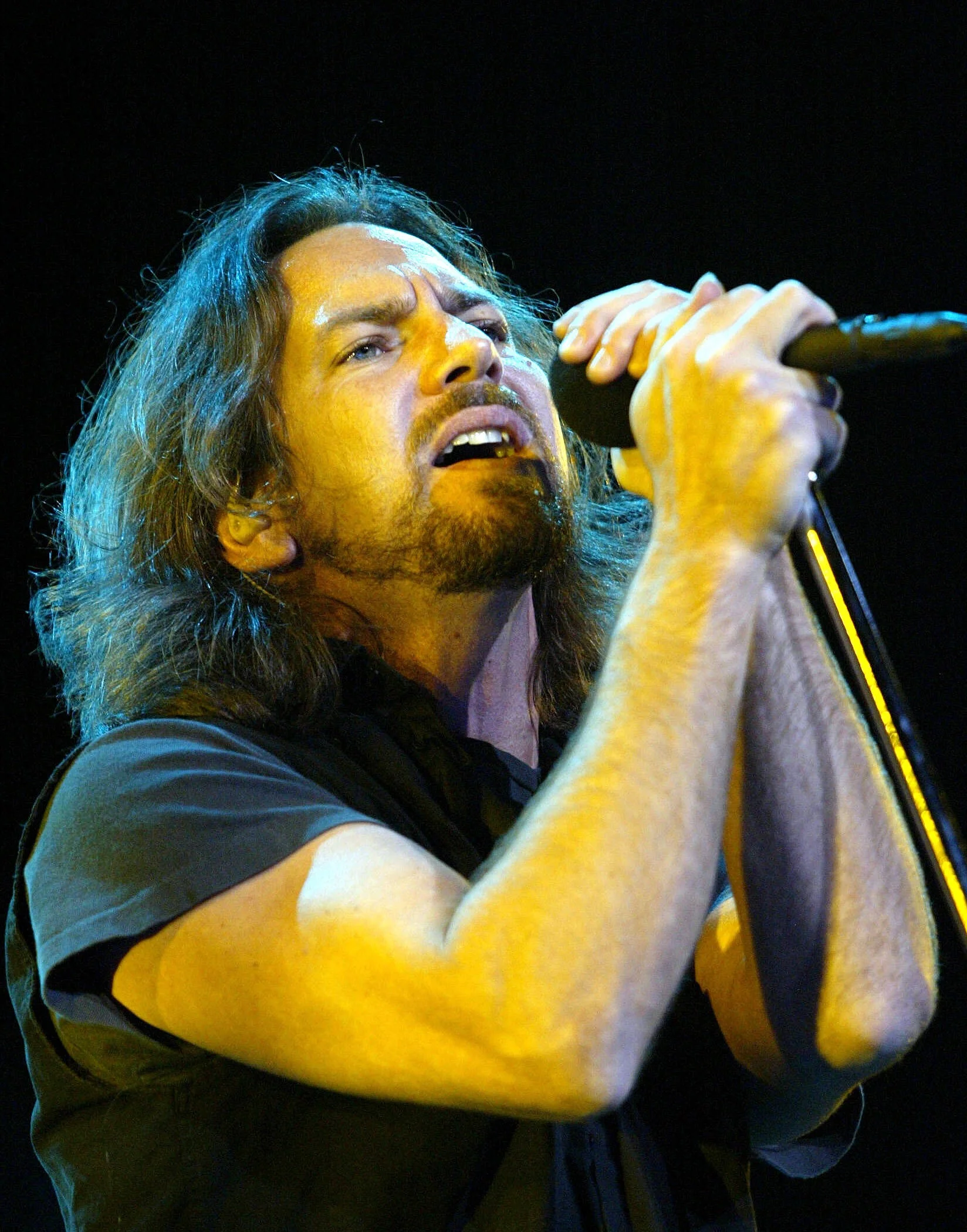 PEARL JAM CONCERT-FF952957-372422.JPG