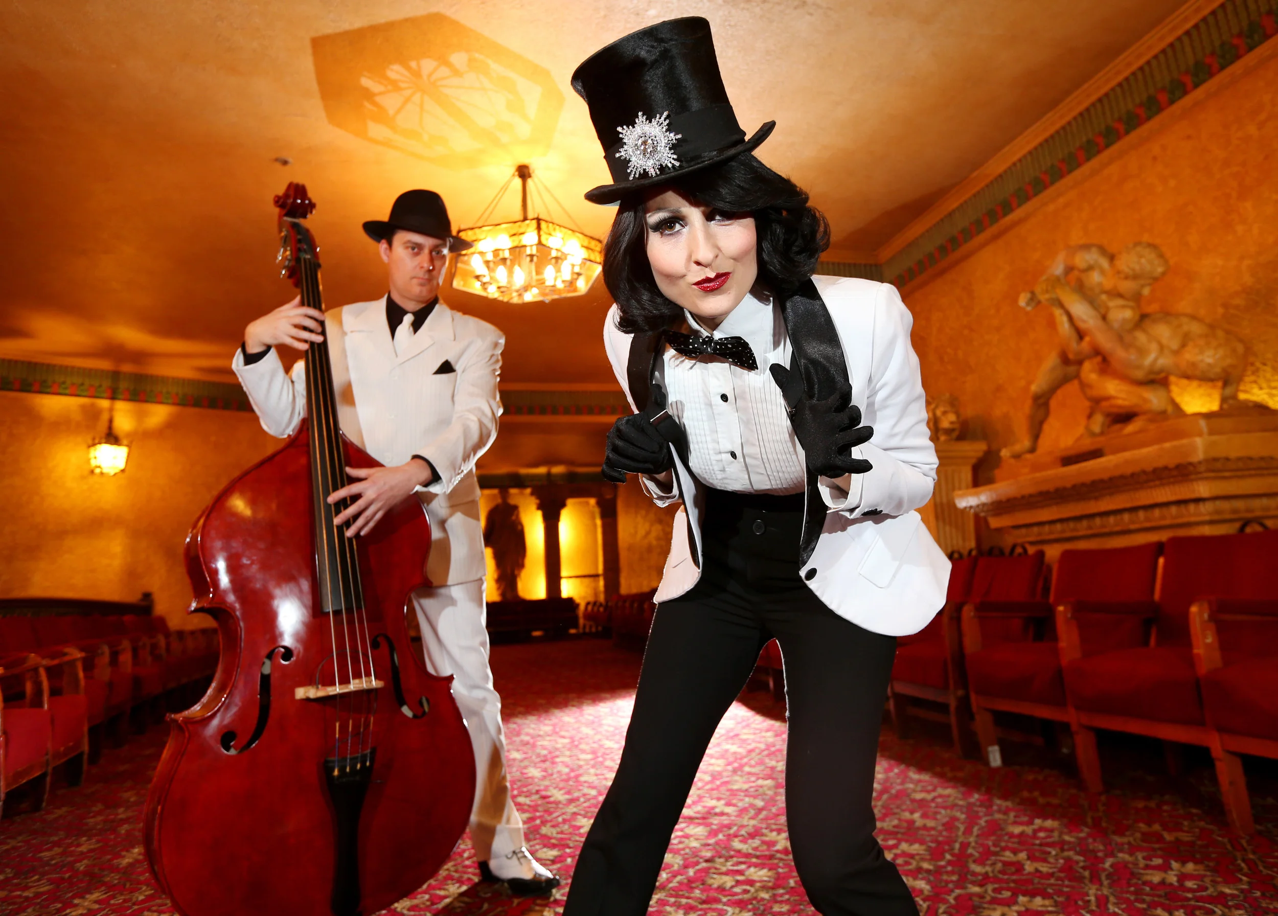 GANGSTERS BALL-P1818237-254201.JPG