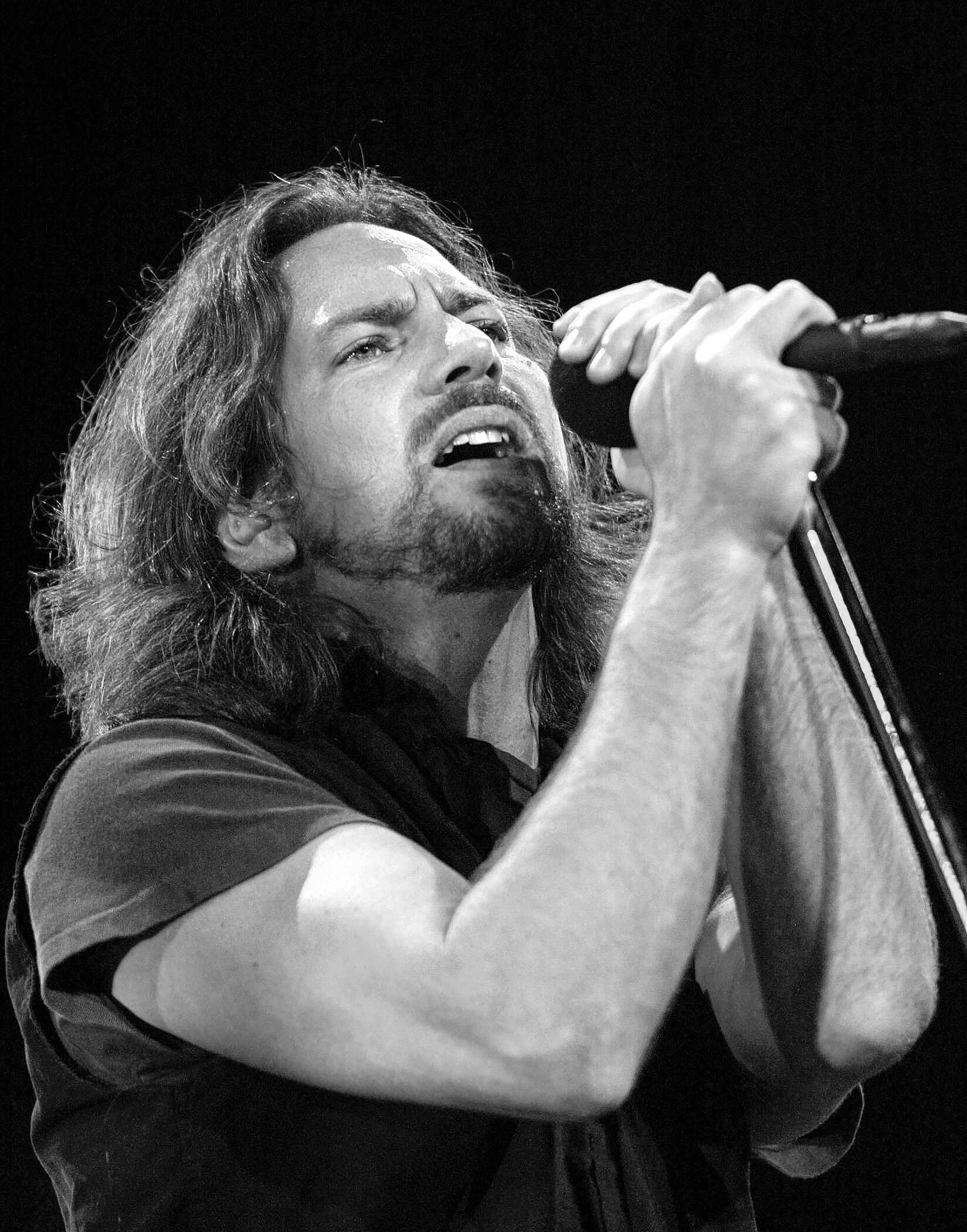 PEARL JAM CONCERT-FF952957-372422.JPG