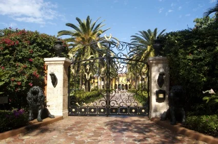 "My Home Is My Castle" Understanding American Real Estate Needs