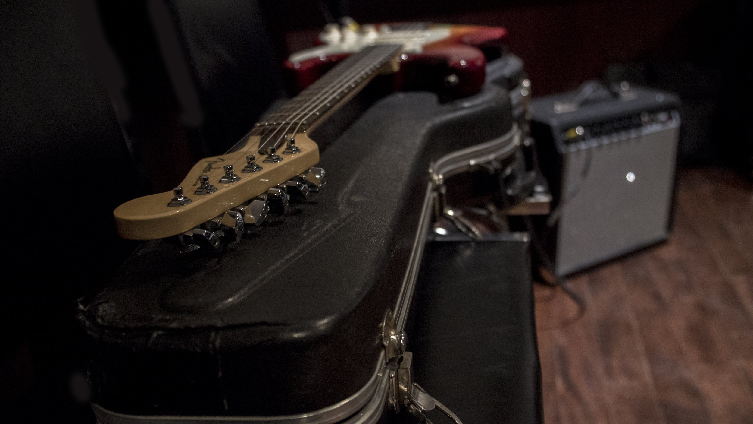 guitarstudio7.jpg