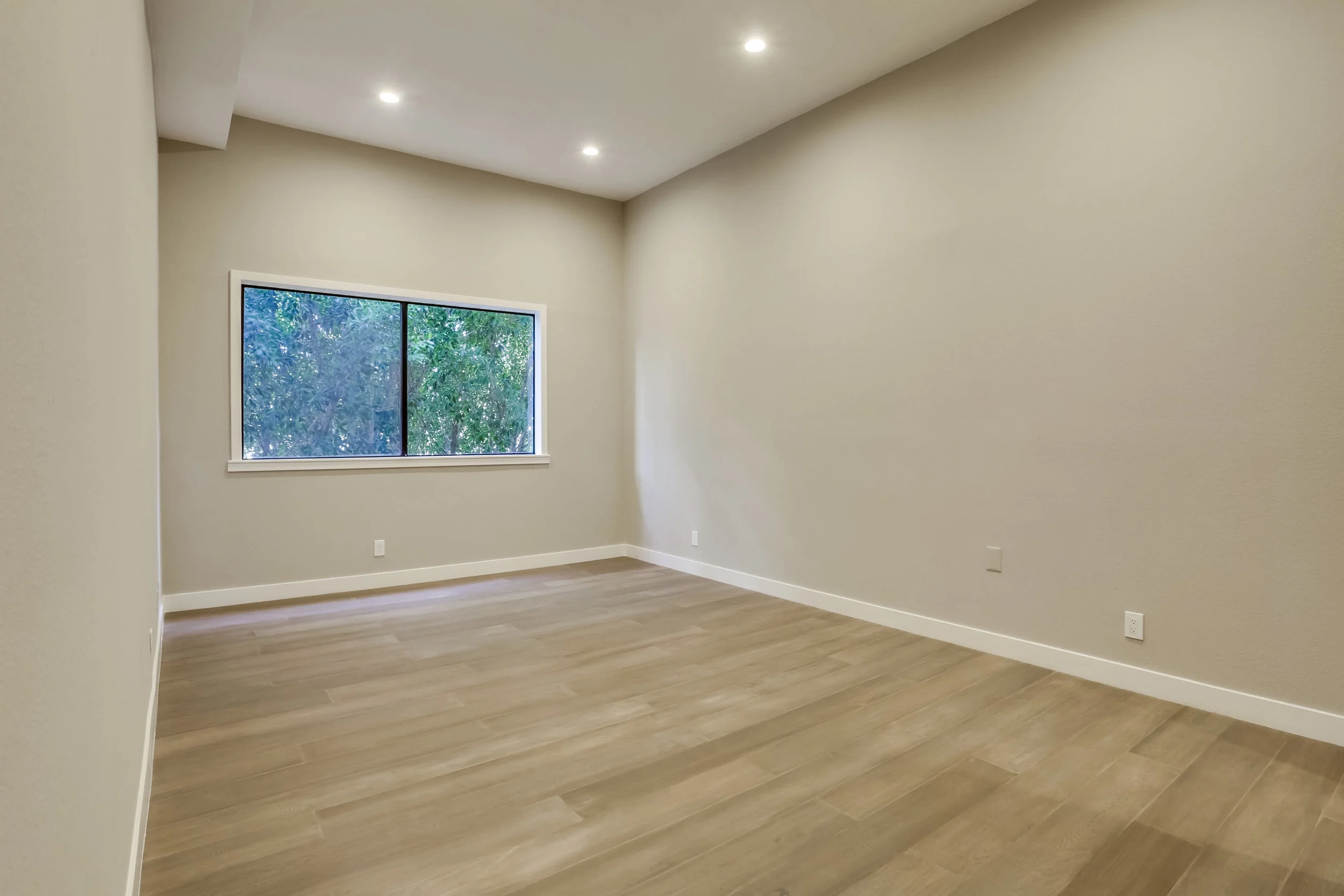 1271-stoner-ave-014.jpg
