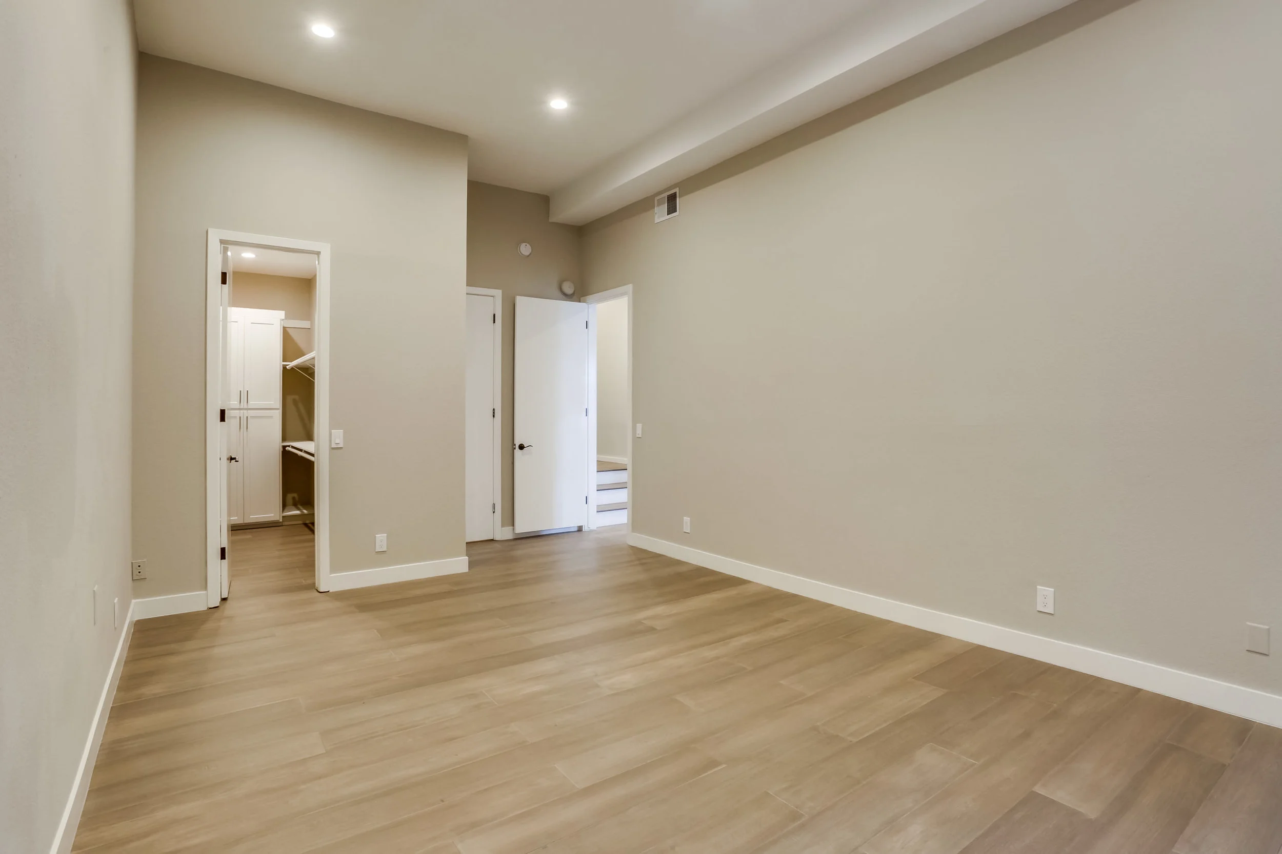1271-stoner-ave-015.jpg