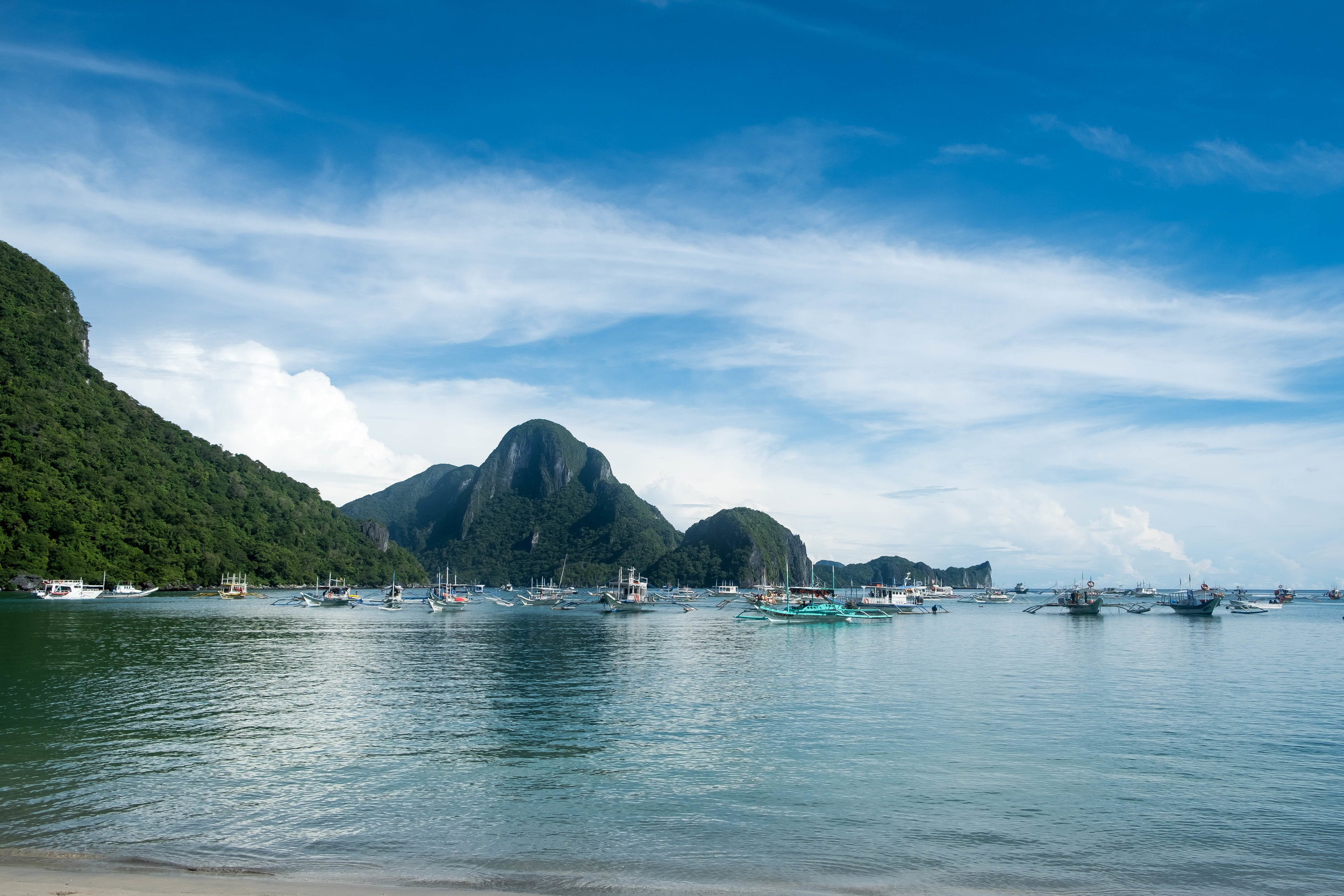  View from the beach in El Nido 