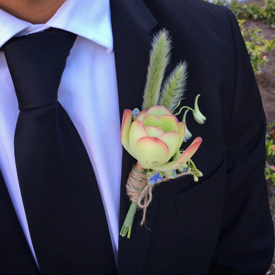 Manu_boutonniere.jpg