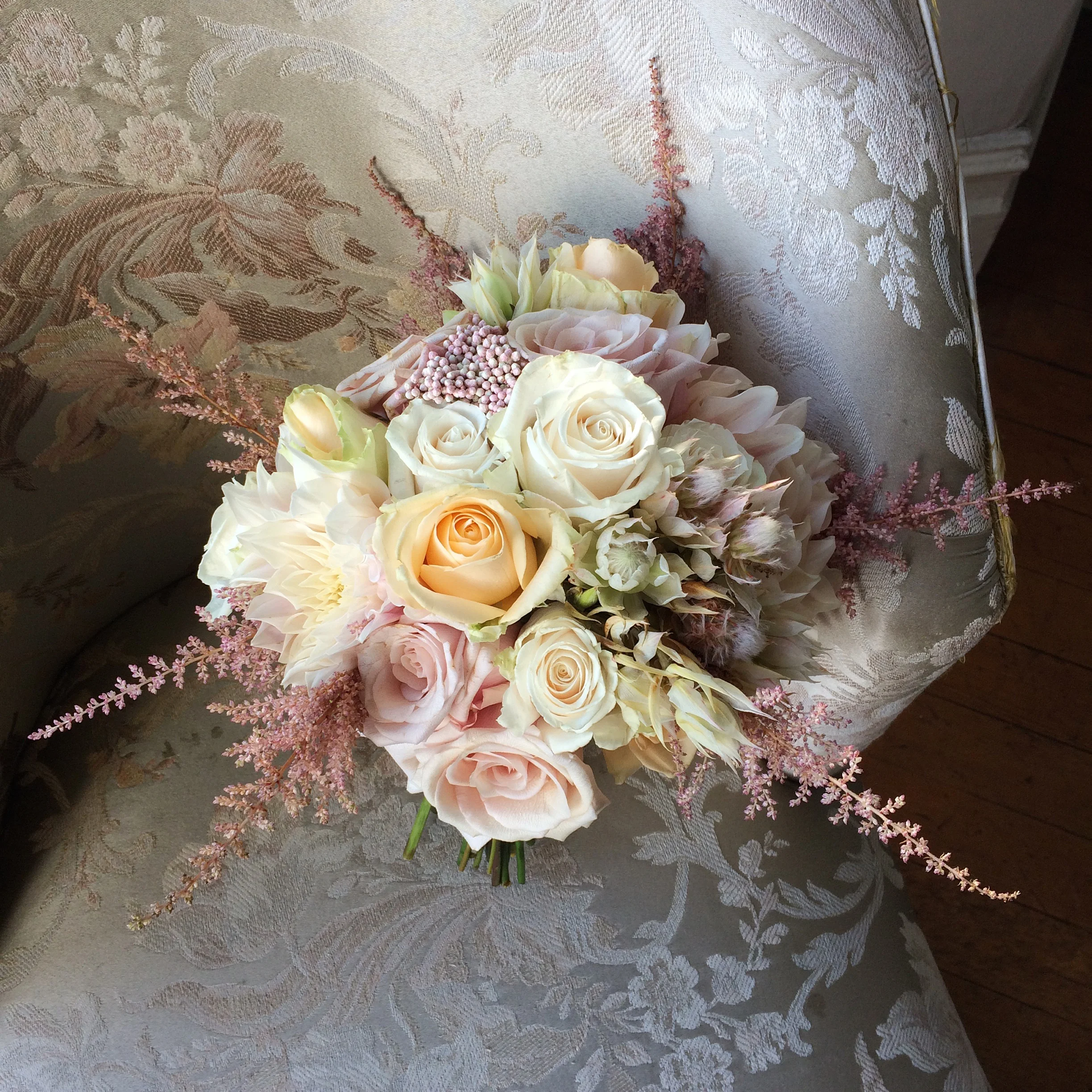 Melinda_bridal_bouquet.JPG