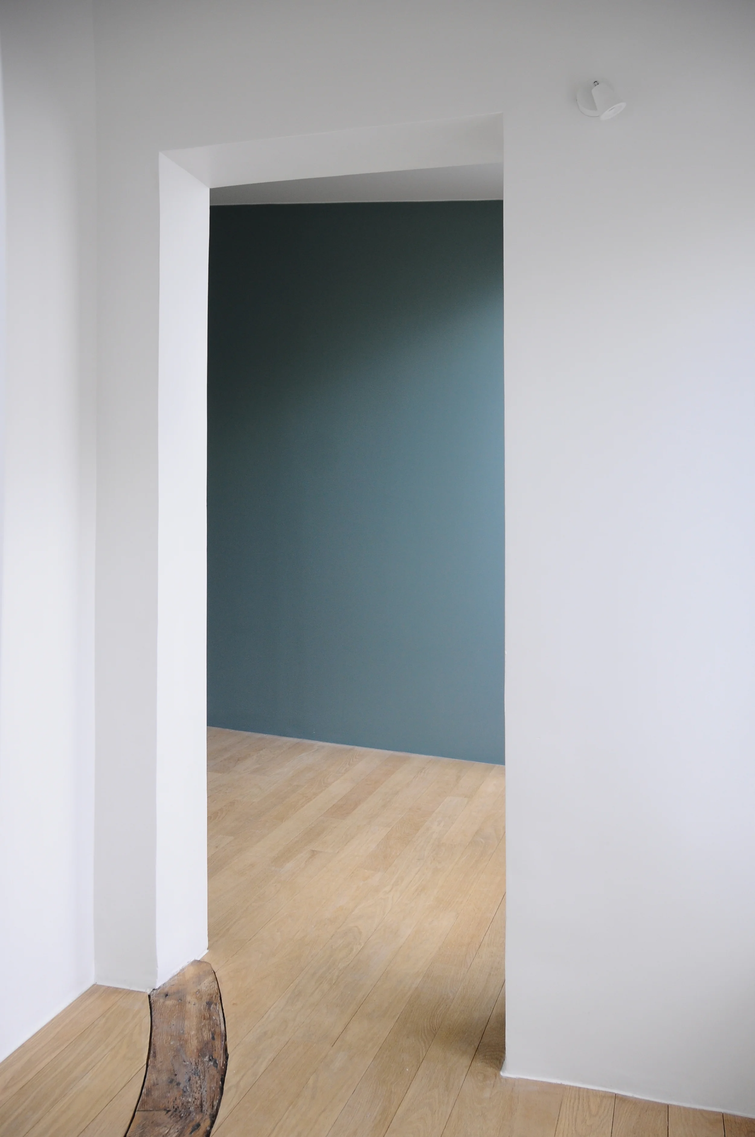 Architecte Paris rénovation appartement brique 09 chambre.jpg