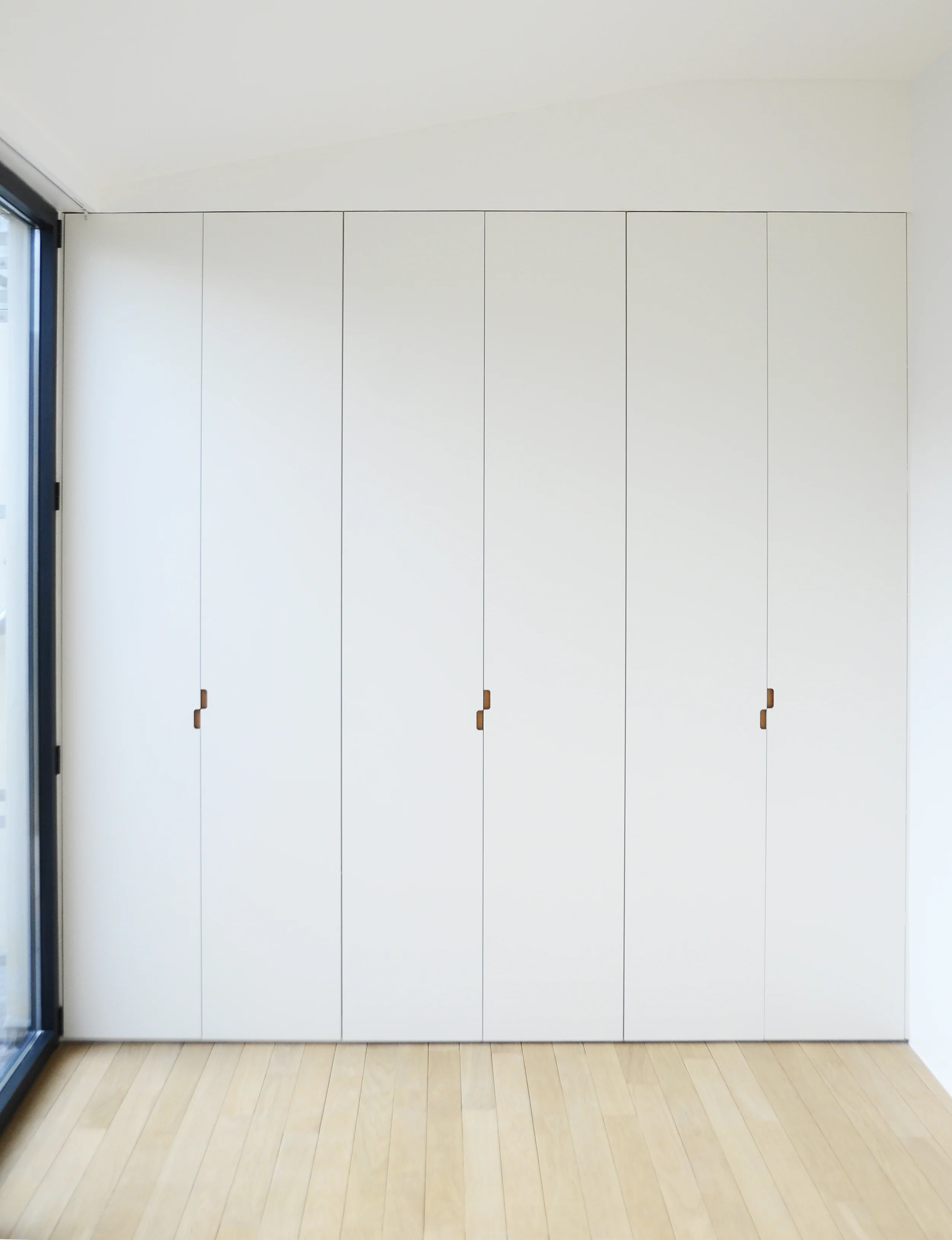 Architecte Paris rénovation appartement brique 10 chambre dressing.jpg