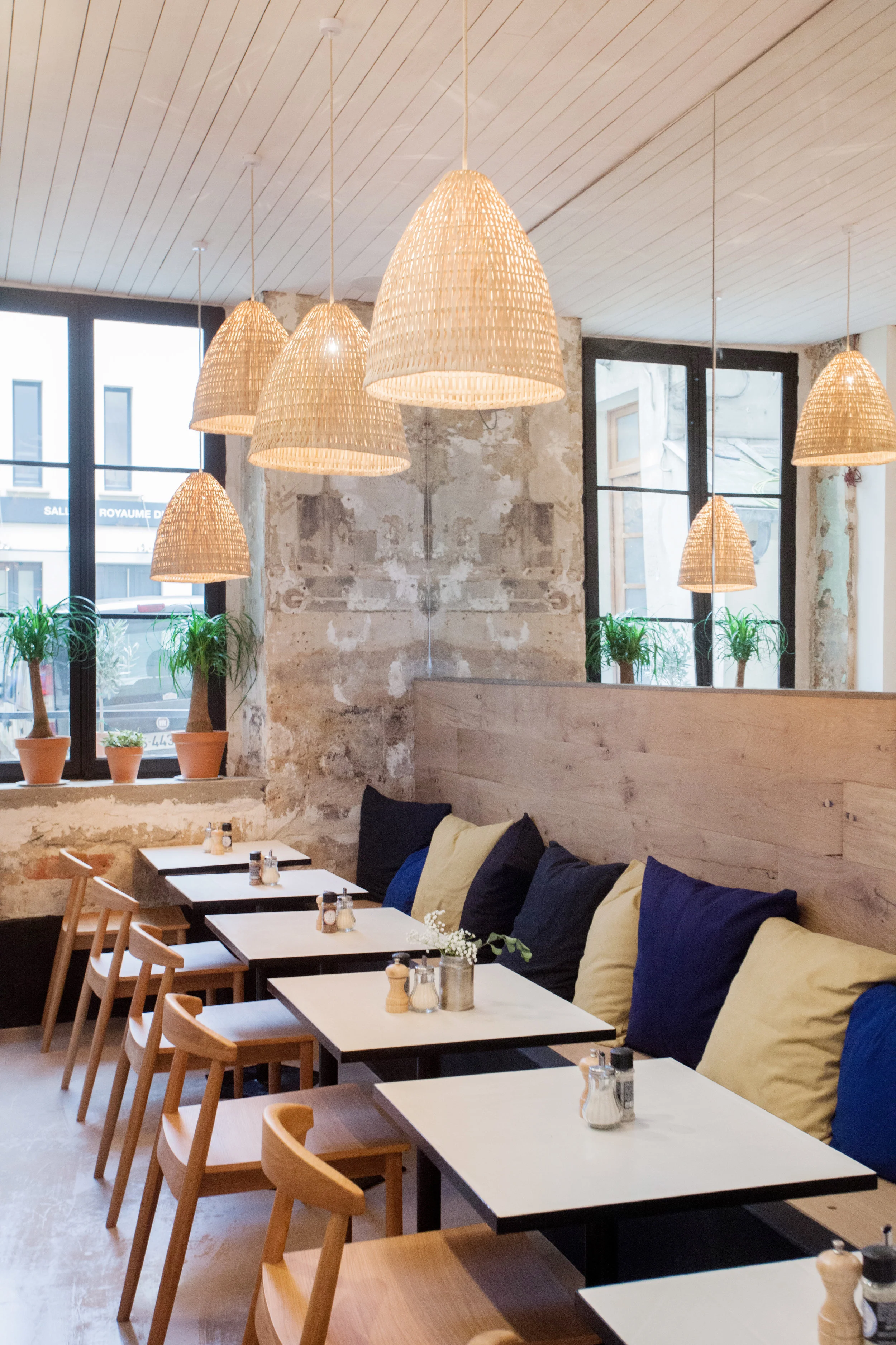 Agencement boutique café marlette 5.jpg