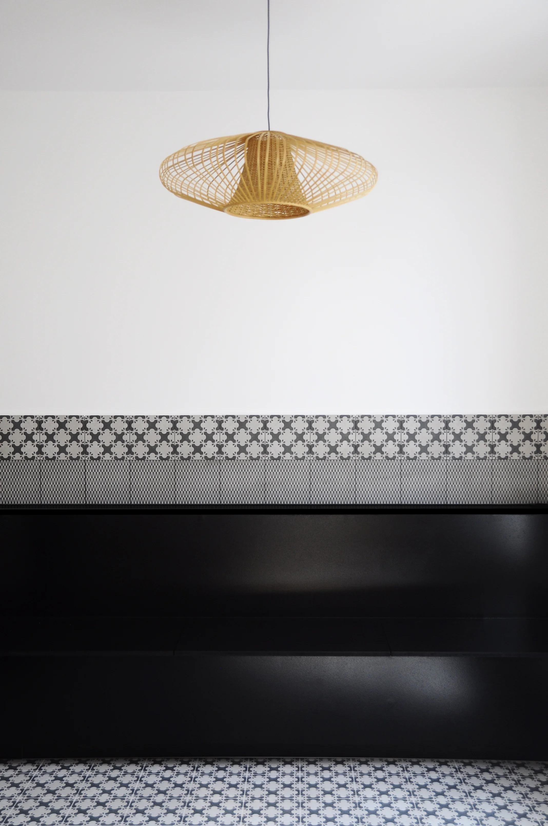 Renovation appartement 01 - banquette carrelage graphique.jpg