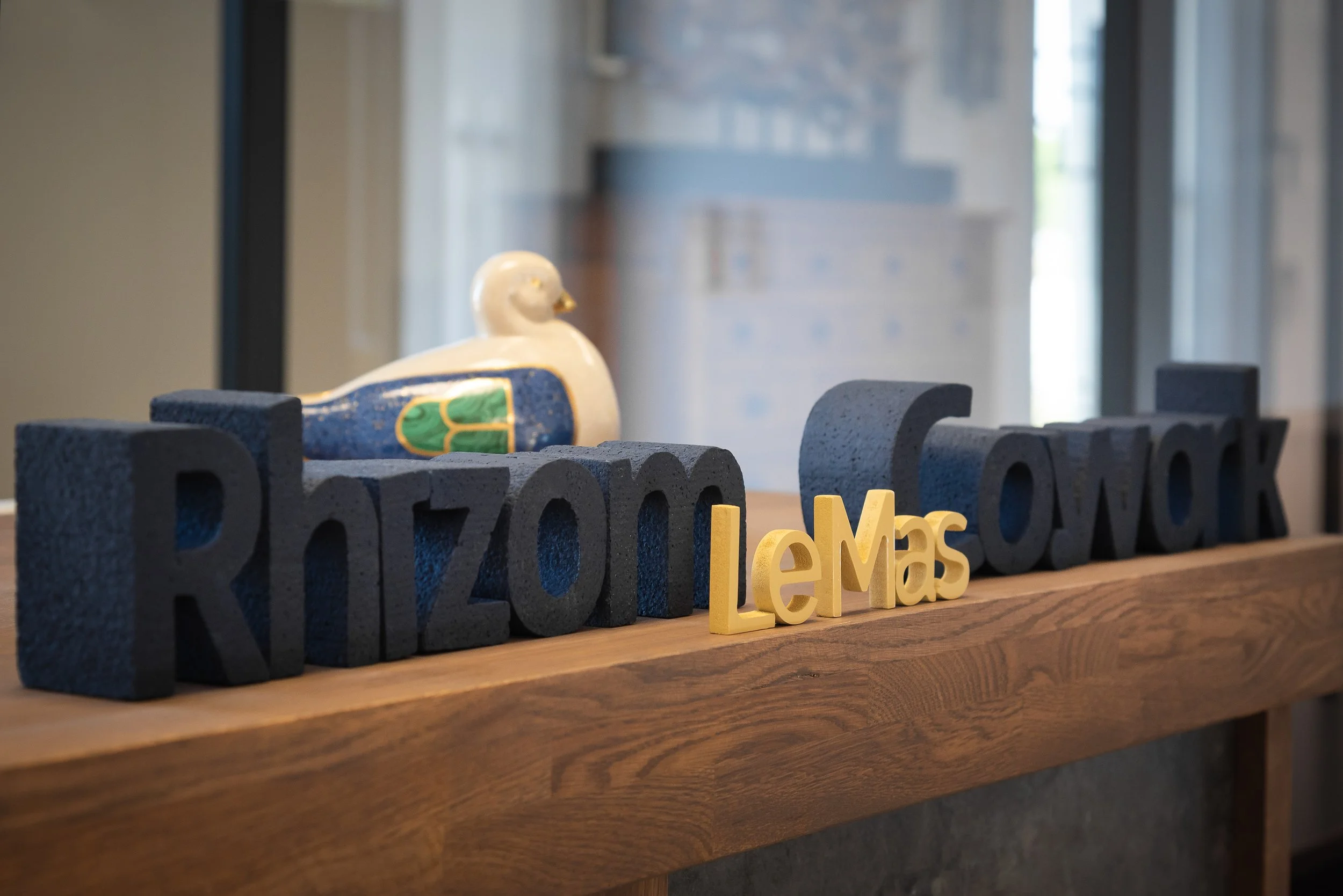 REPORTAGE: RHIZOM COWORK - Ensemble de bureaux de coworking à Lattes