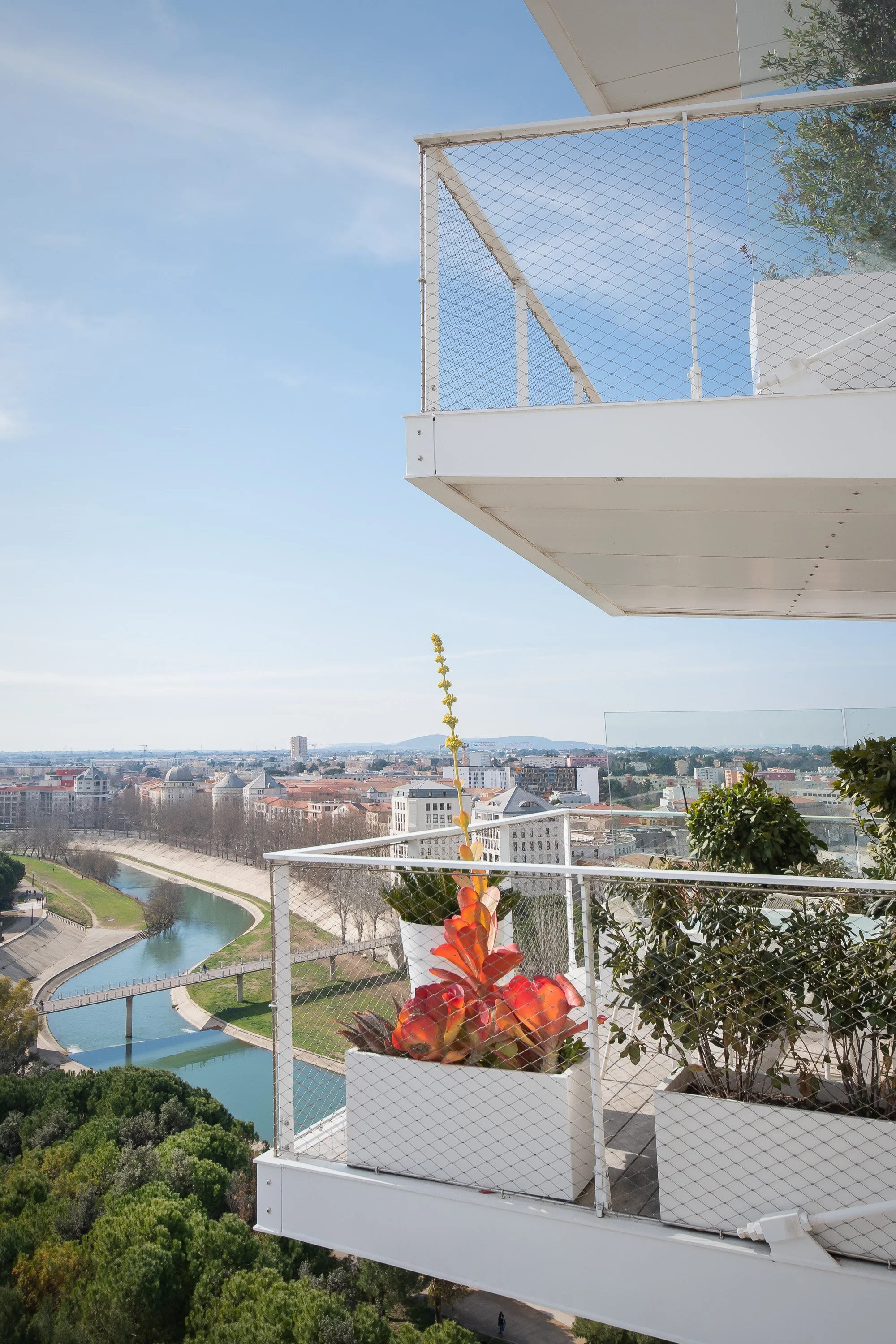 IMMOBILIER DE PRESTIGE: Appartement dans l'Arbre Blanc
