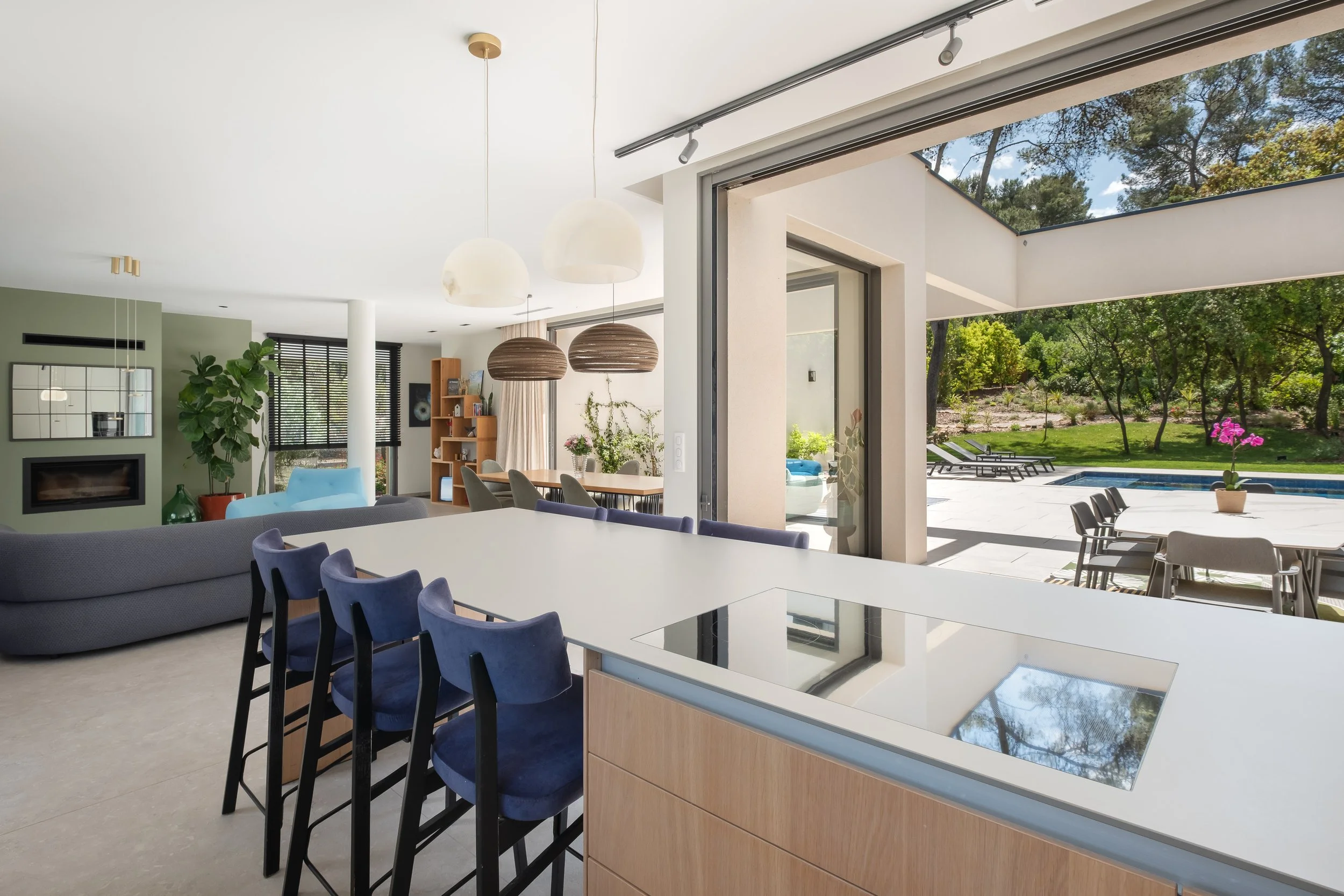 SOTHEBY'S - VILLA MODERNE - MONTFERRIER-SUR-LEZ-14.jpg (Copy)
