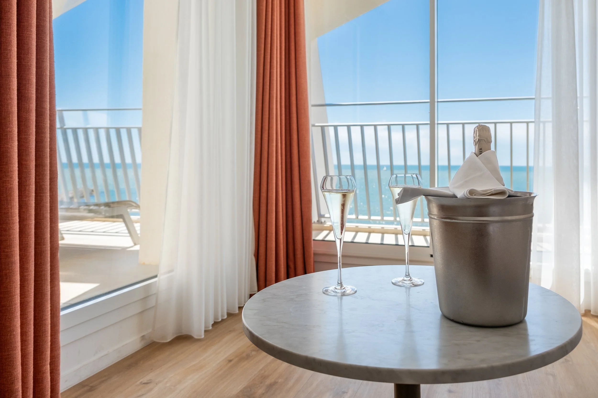 HOTEL LA PLAGE-2.jpg