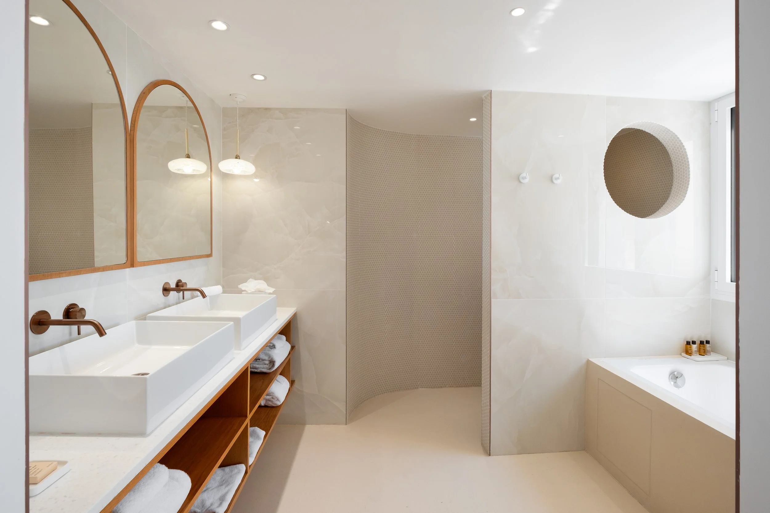 HOTEL LA PLAGE-4.jpg