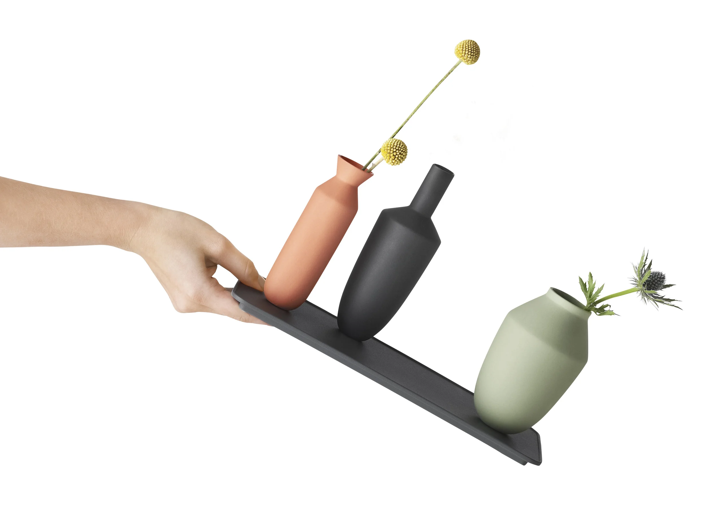 Balance_3vase_set_blockcolor_hand.jpg