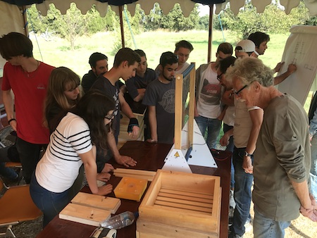 Journée lycéens, fabrication d’outils de mesure pour la ruche écologique, octobre 2017, Céret Organisation : Émilie Drouin, Xavier Abel
