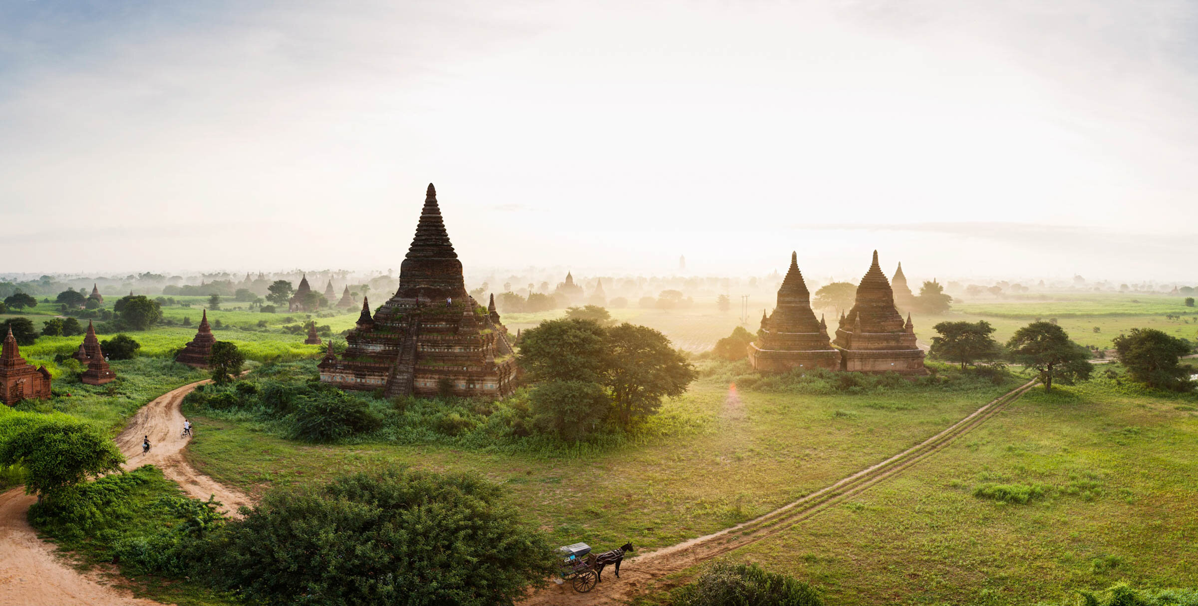  View from Buledi temple at sunrise, Bagan, Myanmar 