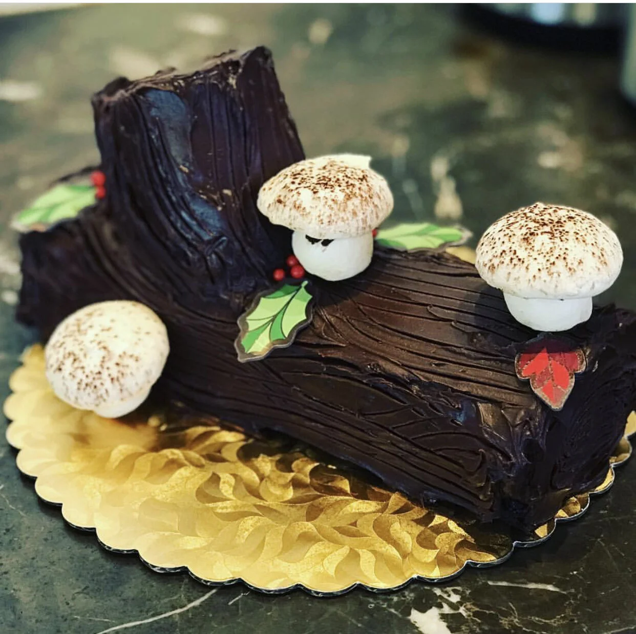 Crispian Buche de Noel 2019.jpg