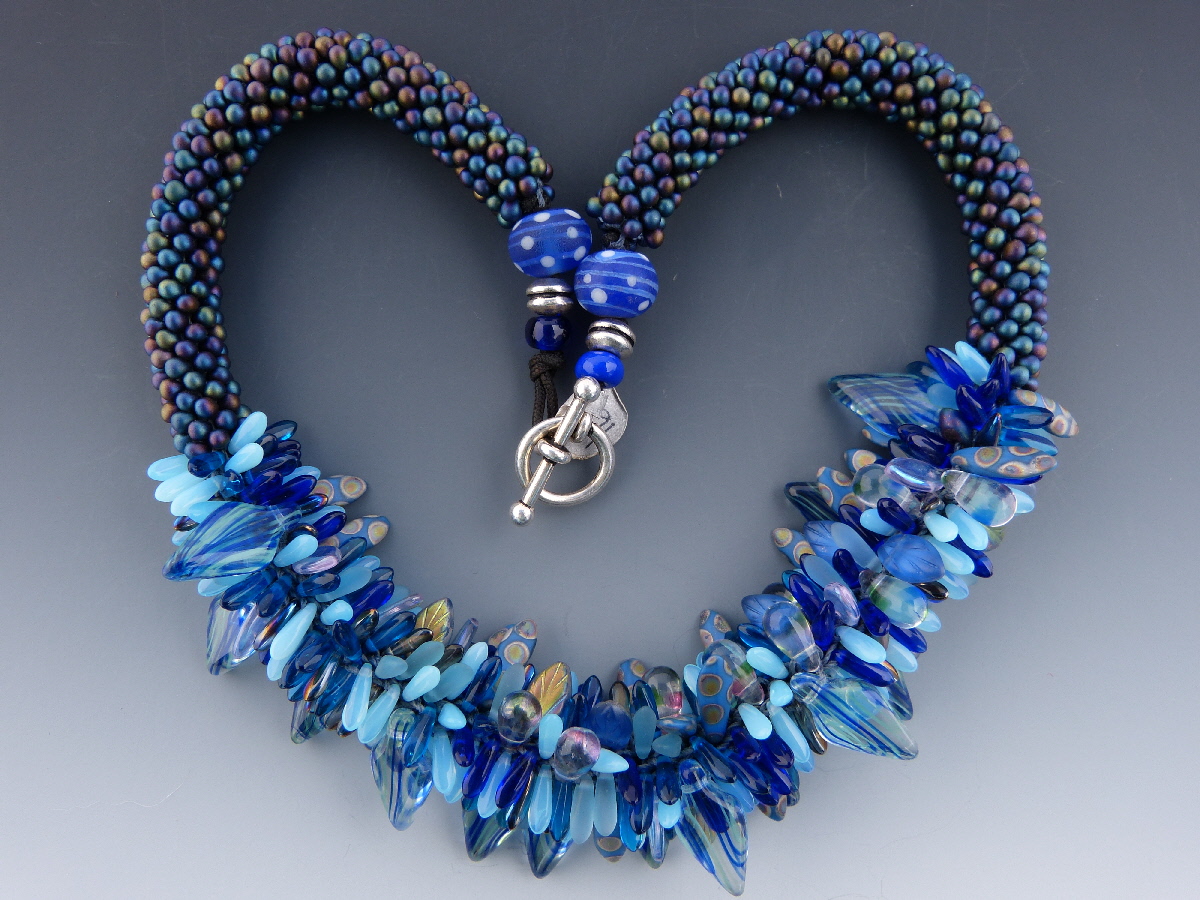 Blue & Grey Beaded Yarn Cutter Fob Jewelry – Jill's Beaded Knit Bits