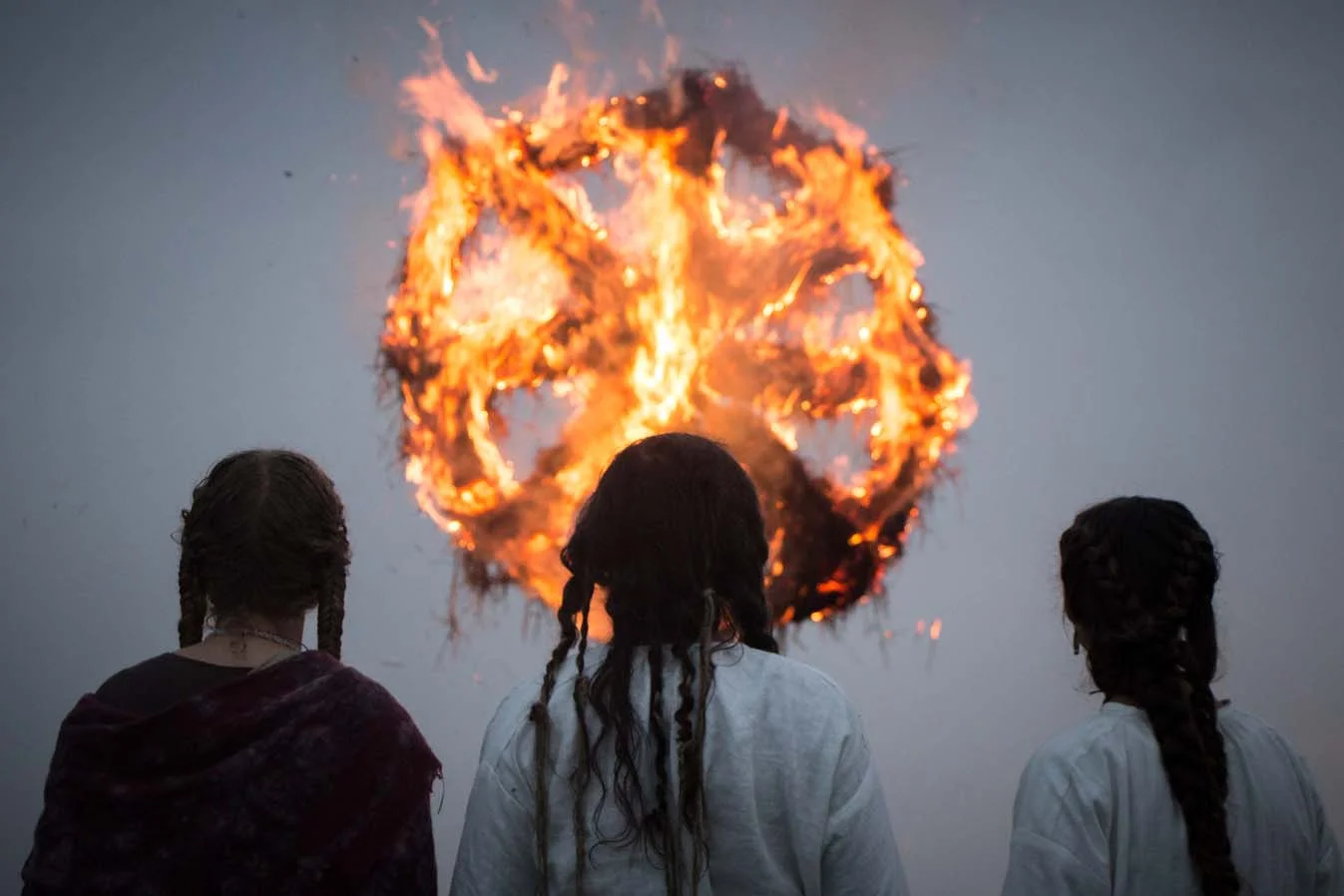  Ugnies skulpturos\Fire Sculptures. Menininkas Žilvinas Danys / Artist Zilvinas Danys