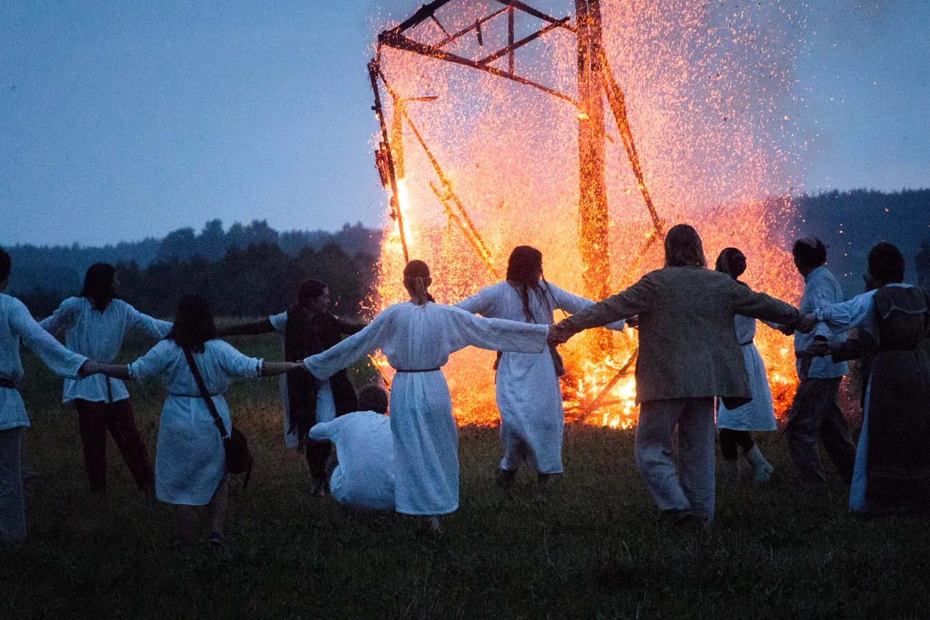  Ugnies skulpturos\Fire Sculptures. Menininkas Žilvinas Danys / Artist Zilvinas Danys