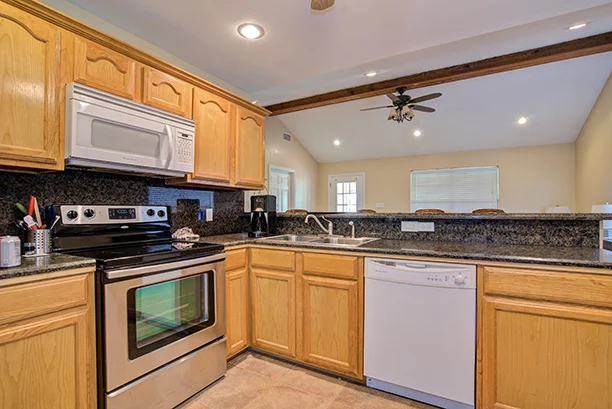 Interior-24-SM.jpg