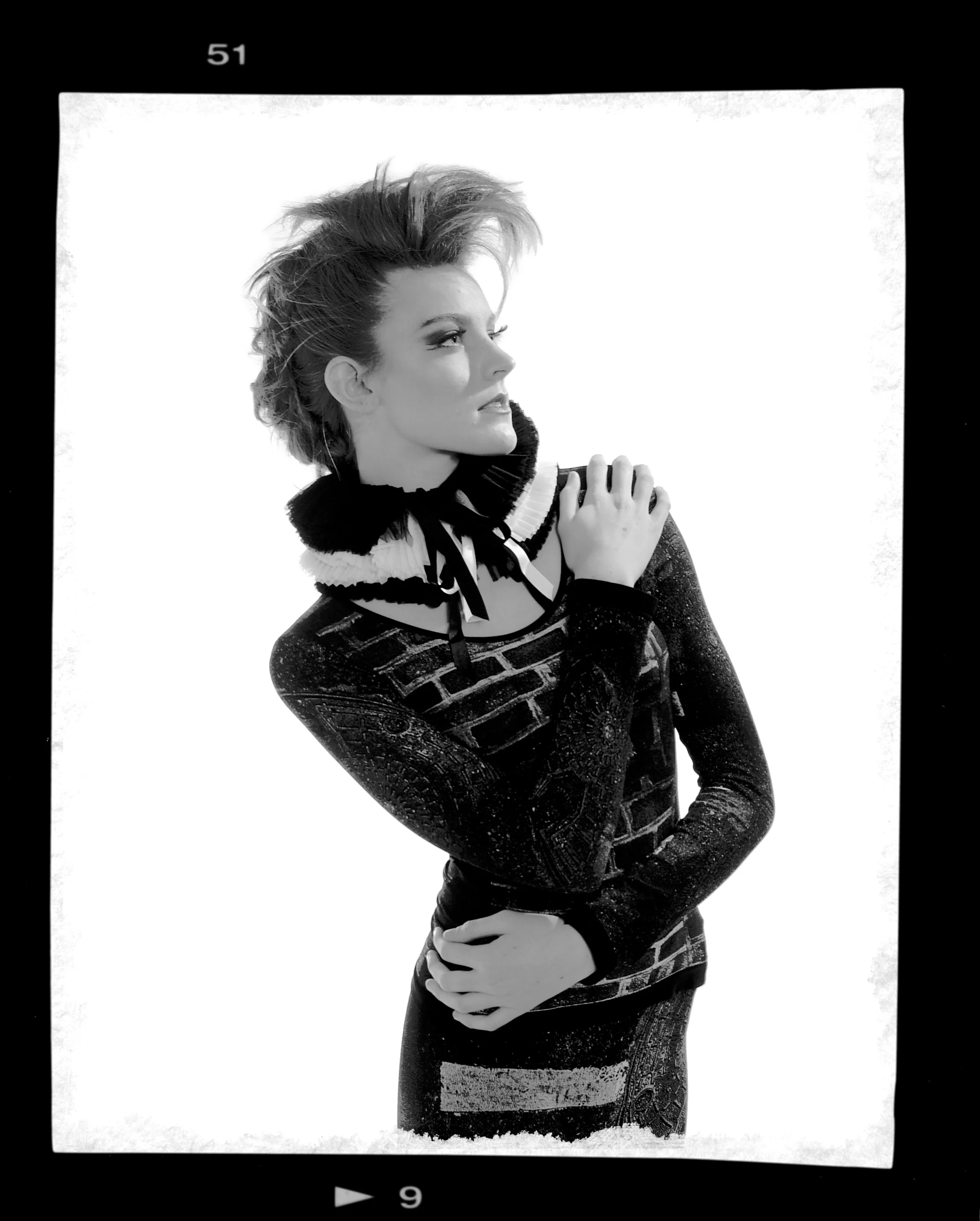 alicia17bw.jpg