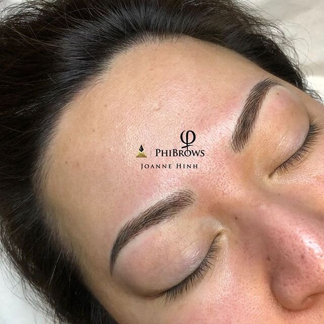 My NY resolution should be posting more. 
www.JoanneHinh.com 
#nofilter #permanentmakeup #3deyebrows #semipermanentmakeup #eyebrowembroidery #permanentcosmetics #eyebrowtattoo #cosmetictattoo #phicalifornia #california #permanenteyebrows #browtattoo 