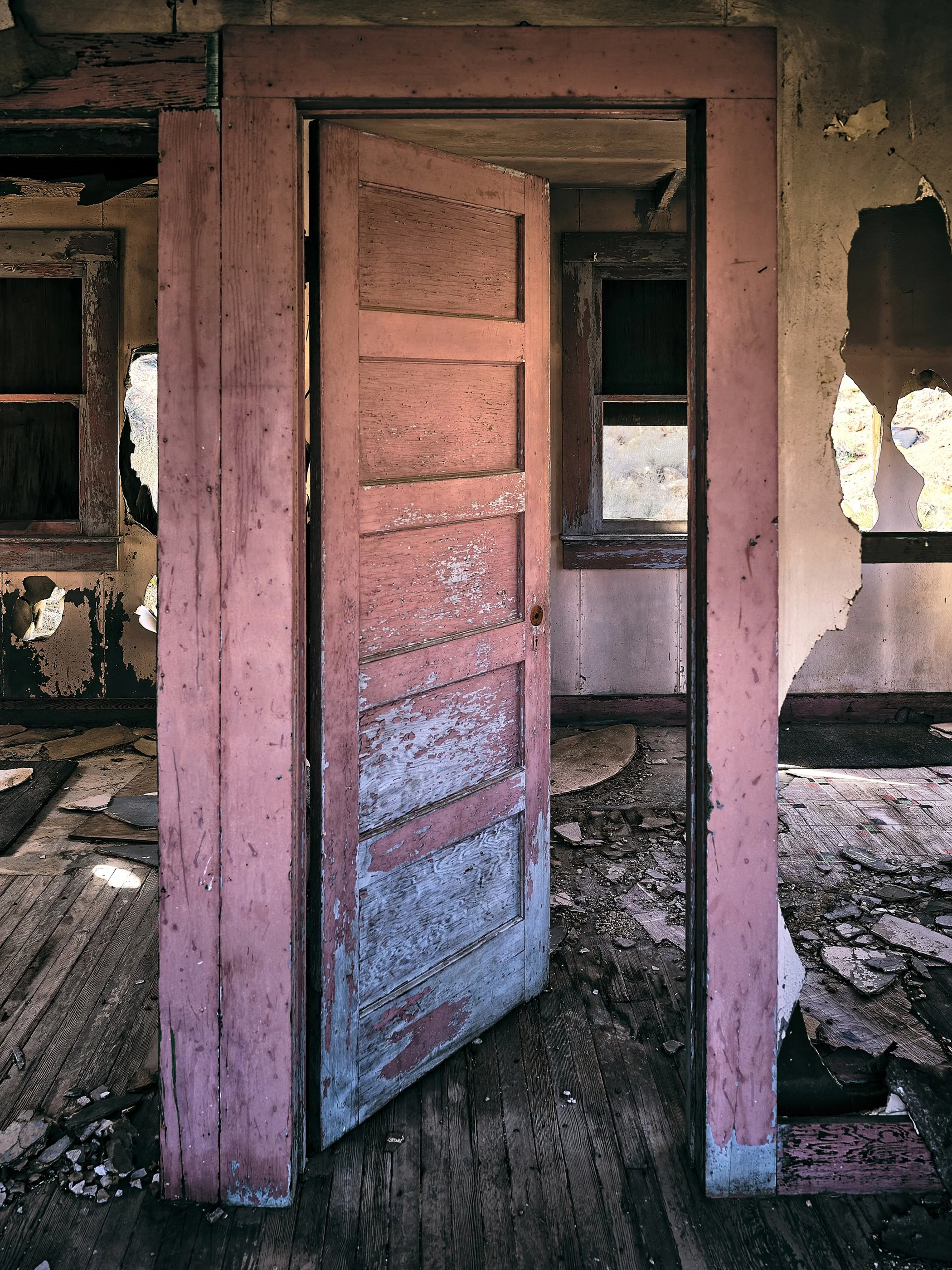 _DSF2512_HARRISBURG DOORWAY #2.jpg