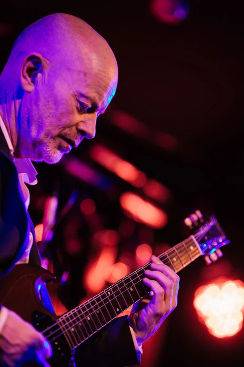 Conor Brady, Guitar