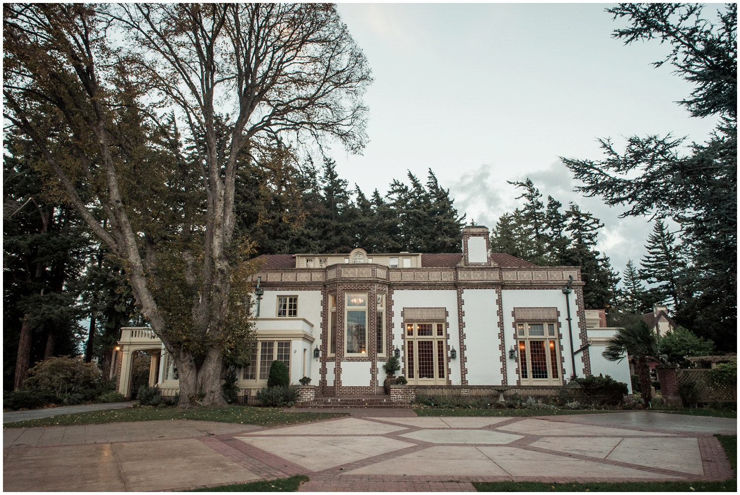 Christmas Morning Proposal at Lairmont Manor| Seattle Wedding Ph
