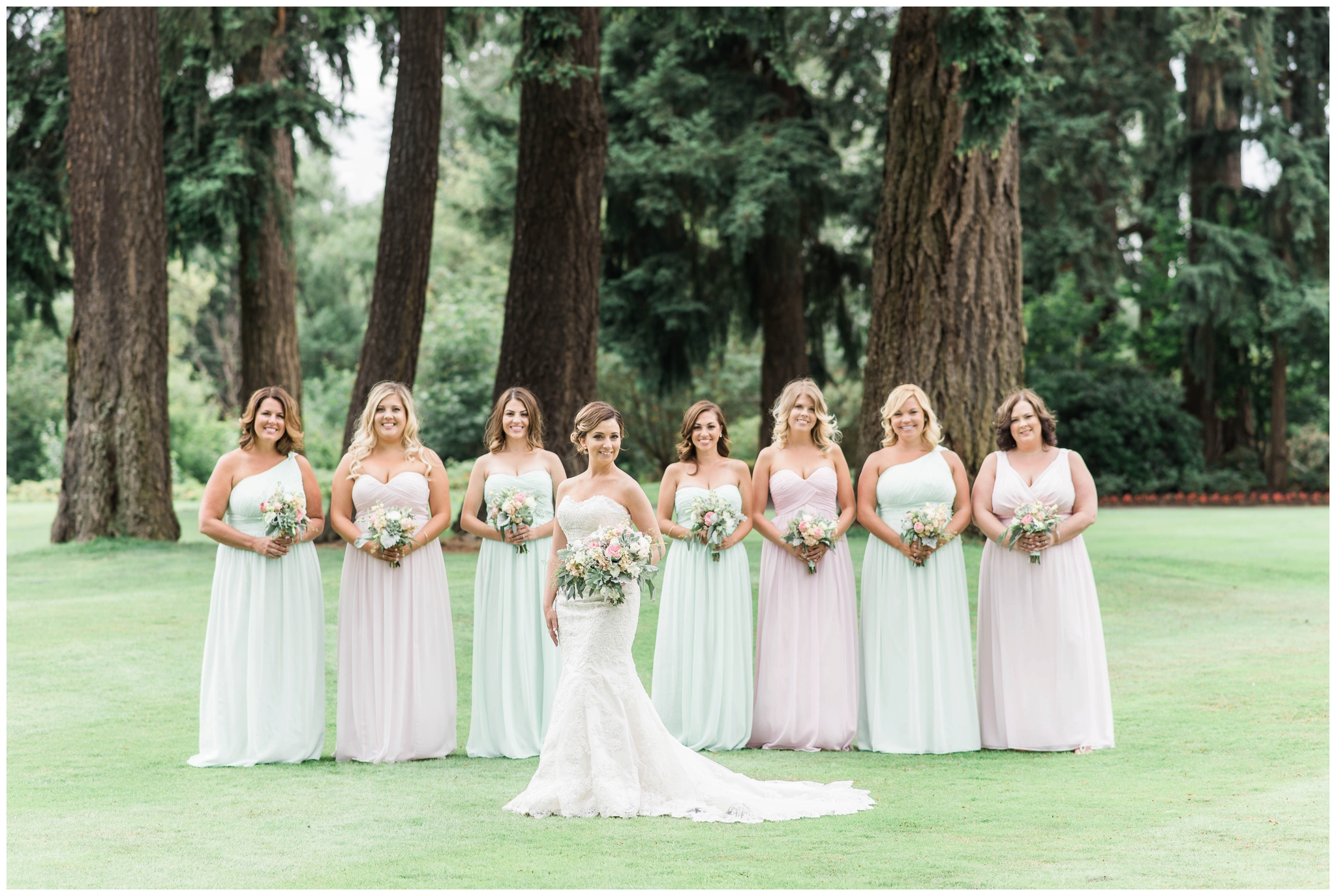 Inglewood Gold Club Wedding. mint. Blush. Seattle Wedding PHotographer. B. Jones Photography. Country Club Wedding