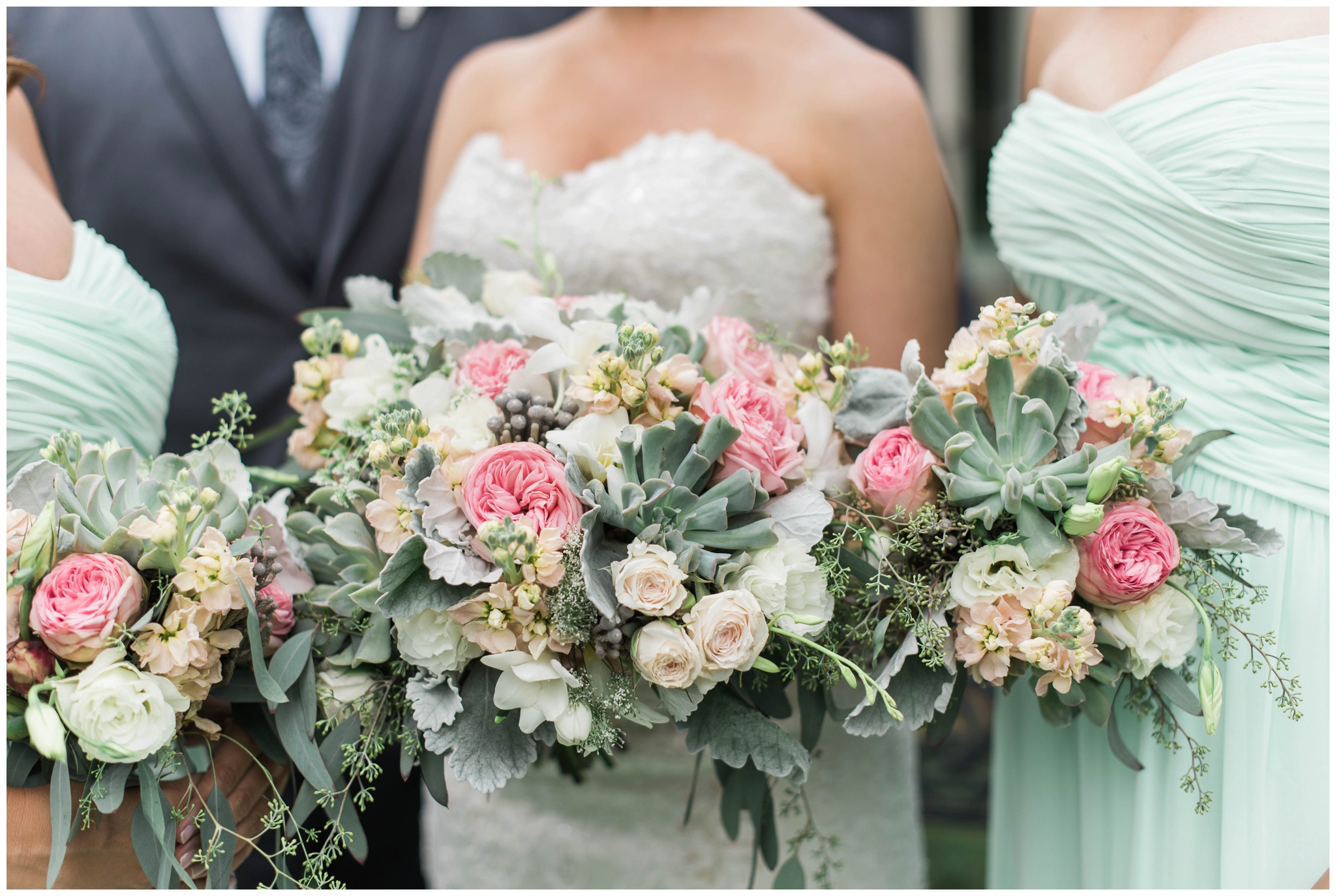 Inglewood Gold Club Wedding. mint. Blush. Seattle Wedding PHotographer. B. Jones Photography. Country Club Wedding