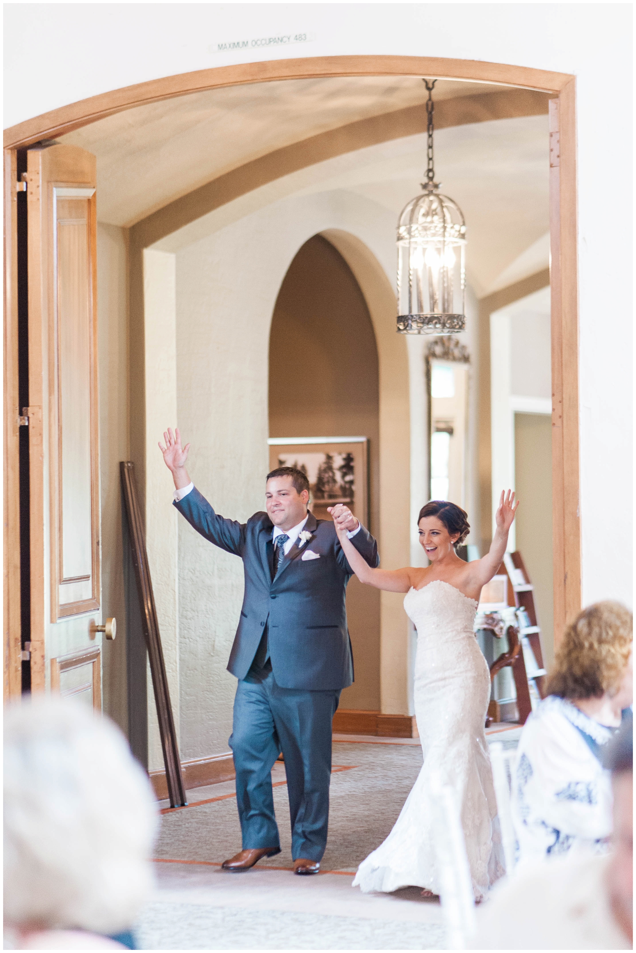 Inglewood Gold Club Wedding. mint. Blush. Seattle Wedding PHotographer. B. Jones Photography. Country Club Wedding