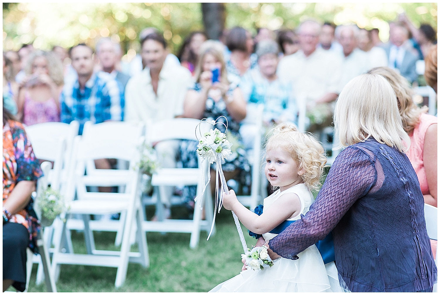 Woodland meadow farms glitter mason jar wedding. Snohomish wedding photographer. Seattle Wedding Photographer