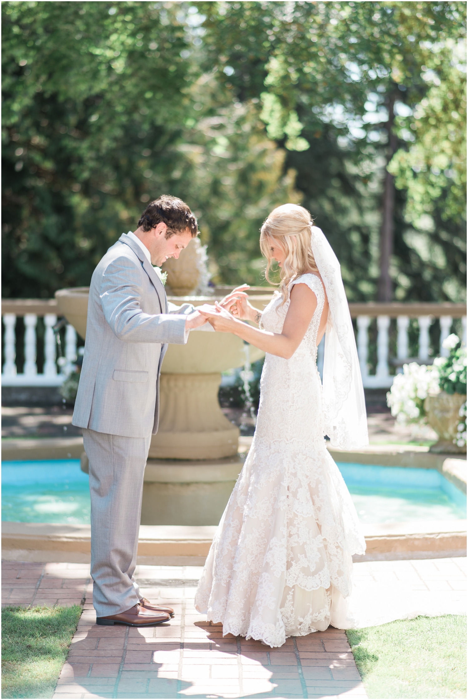 Bailey and Danes Lairmont Manor Wedding. Bellingham Weddin Photographer